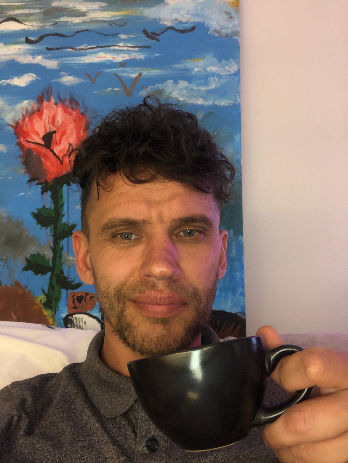 Domestic scenes captured in Saint Petersburg apartment over 5 minutes