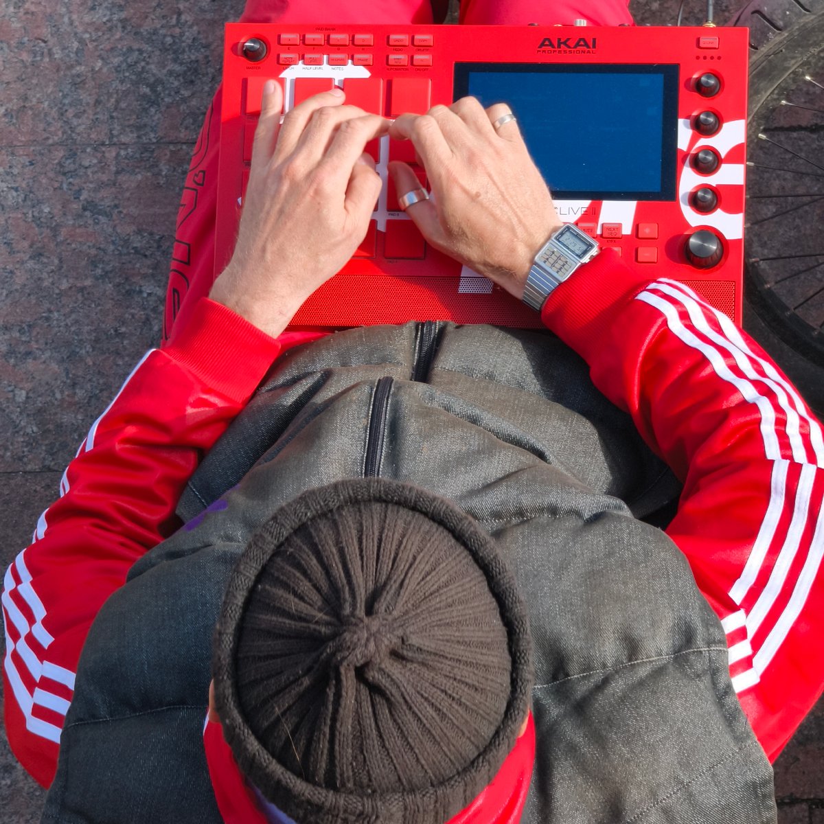 Music producer works outdoors with equipment in Hrodna