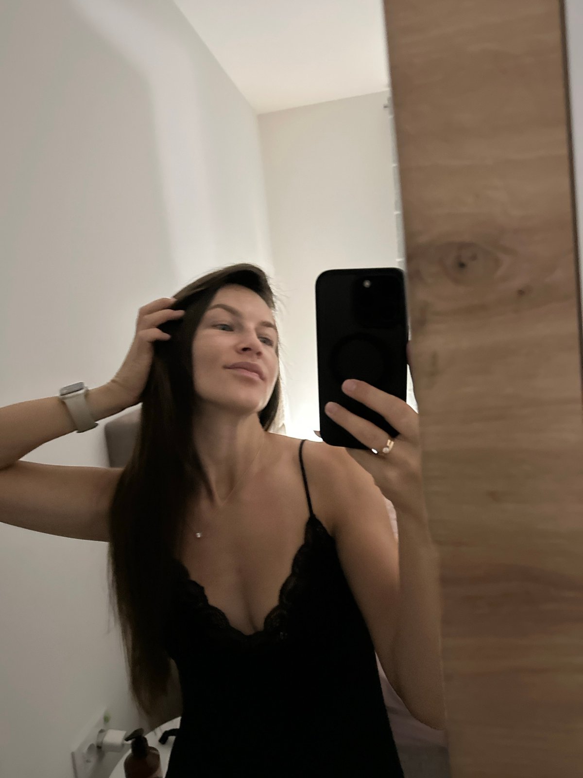 Mirror selfies in black lace, Donji Pobori evening