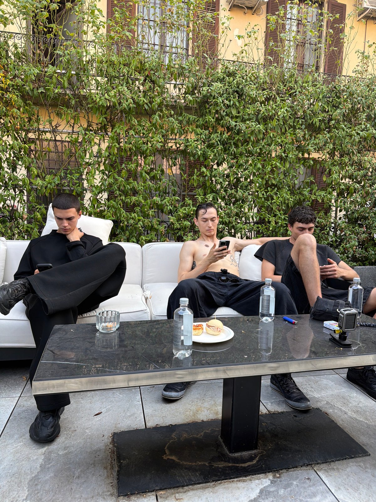 Patio hangout in Milan, marble table and matching fits