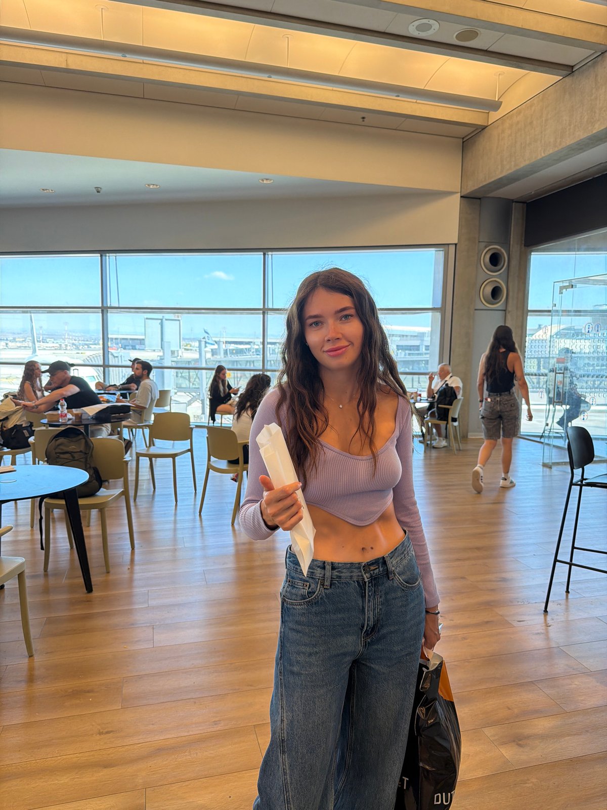Café stop and airport lounge on a travel day in Israel