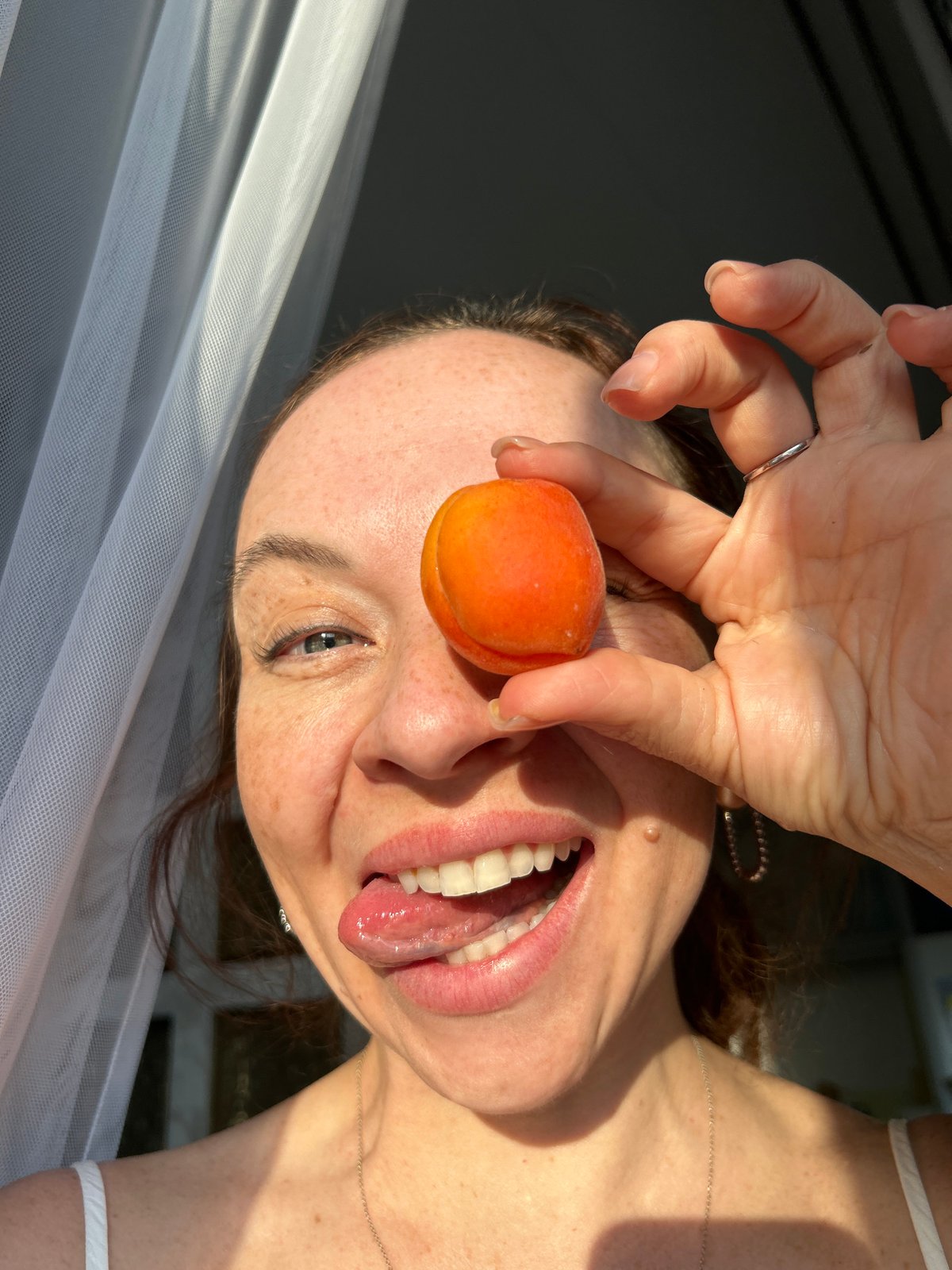 Woman's casual afternoon moments documented across Chaikovsky, Russia