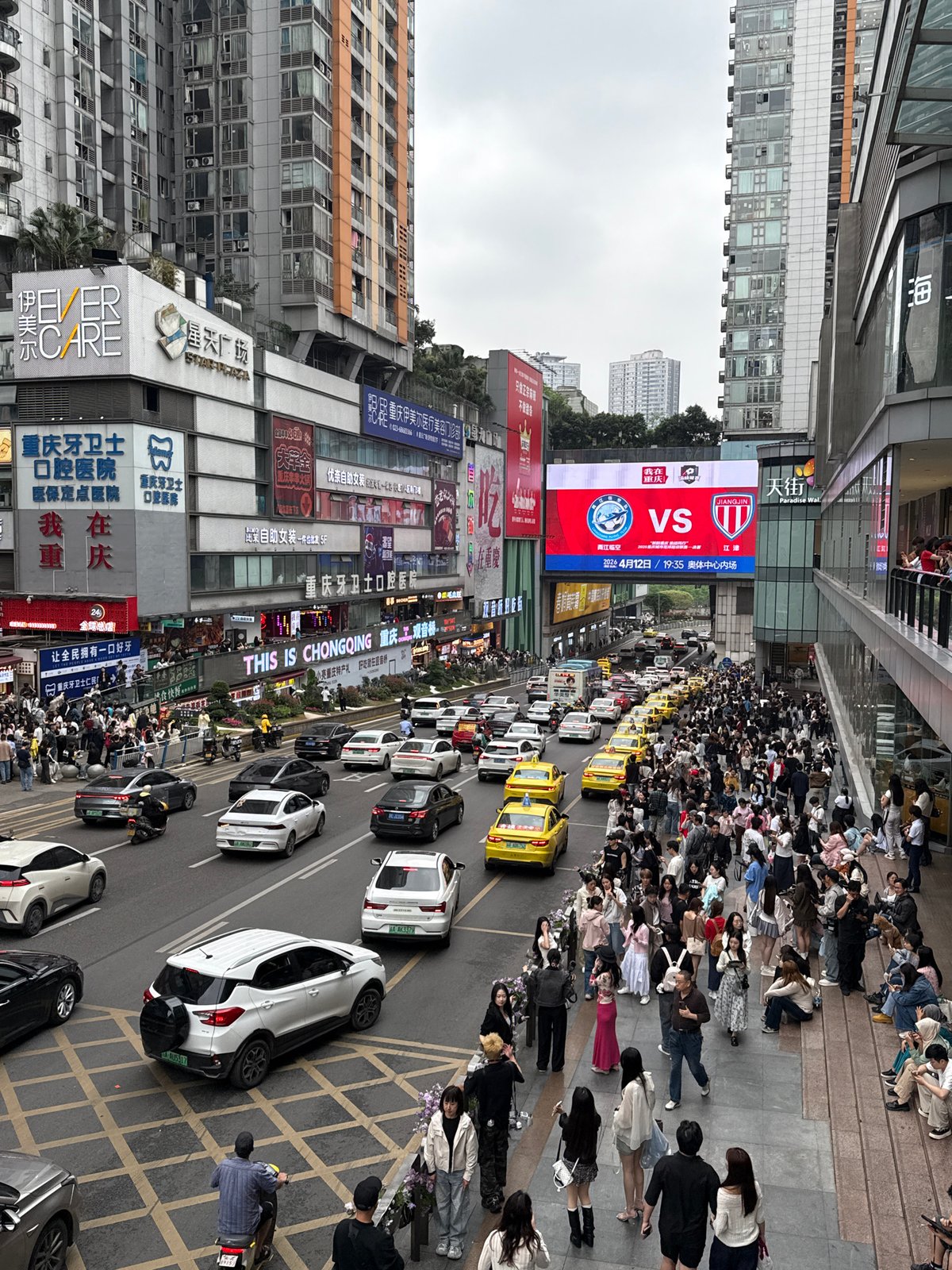 Fashion shoots and modeling sessions documented in Liangjiang