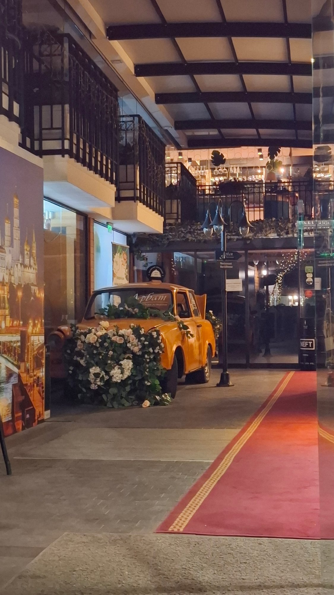 Evening architectural tour captures Sofia's historic landmarks and monuments