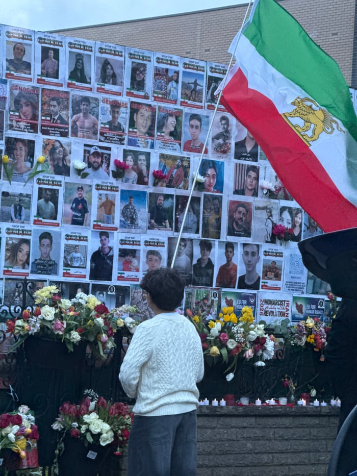 Iranian Memorial Gathering Held in London with Police Presence