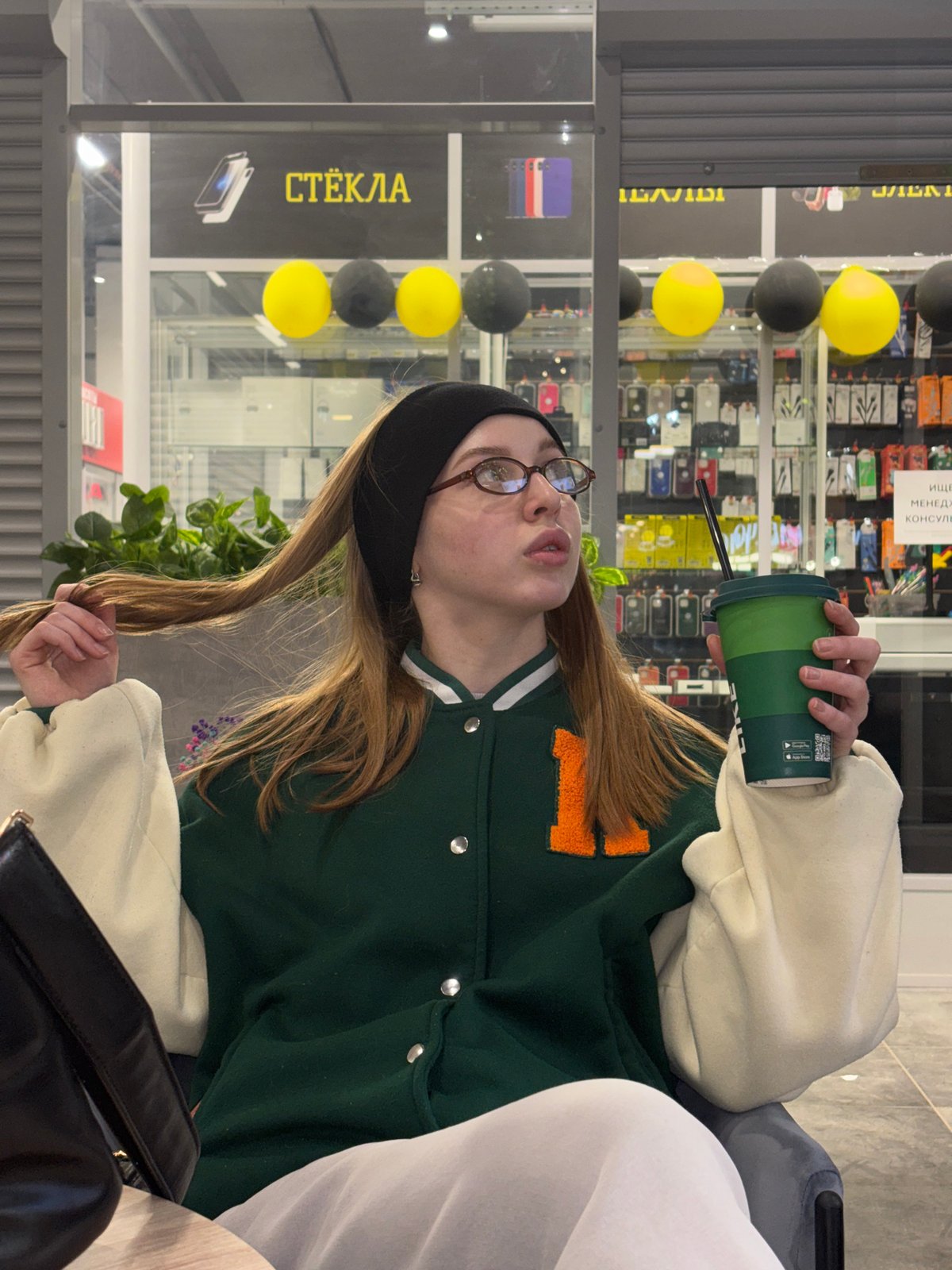 Casual café meeting captured in Perm, Russia