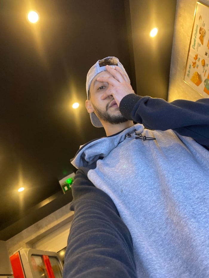Kitchen worker's shift documented across Schiltigheim commercial establishment
