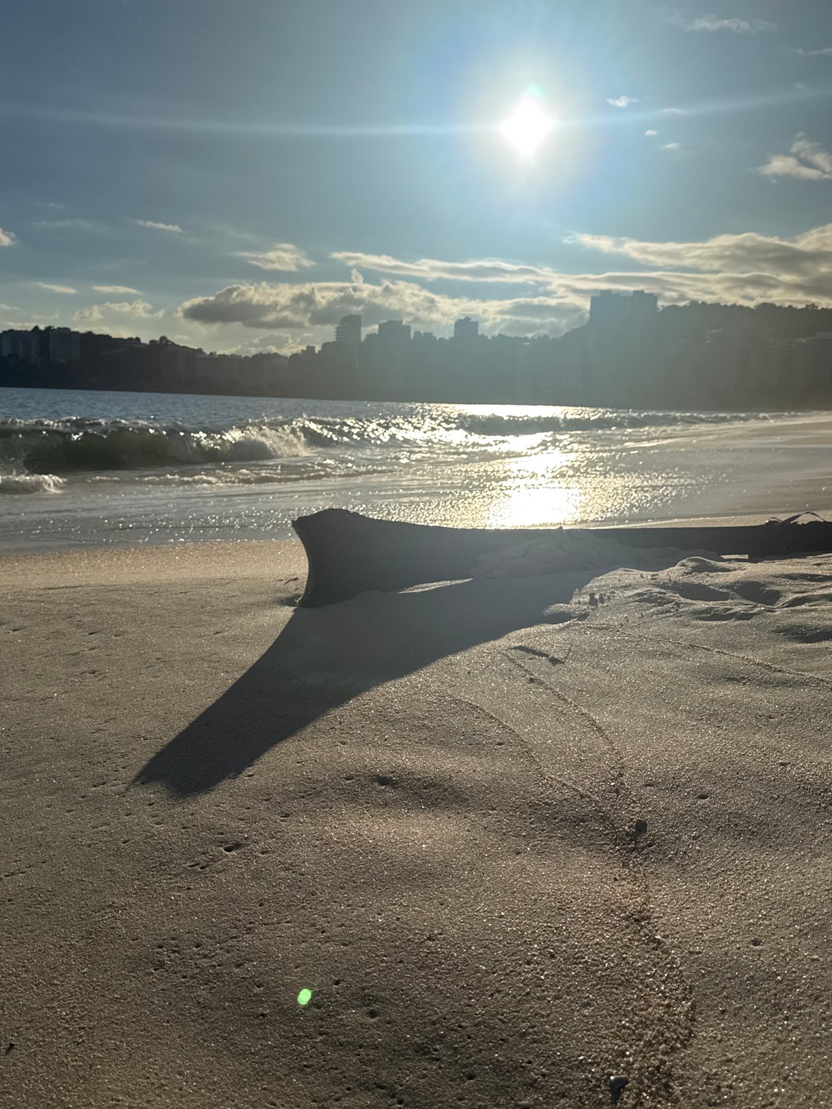 Golden hour at Icaraí Beach, Niterói