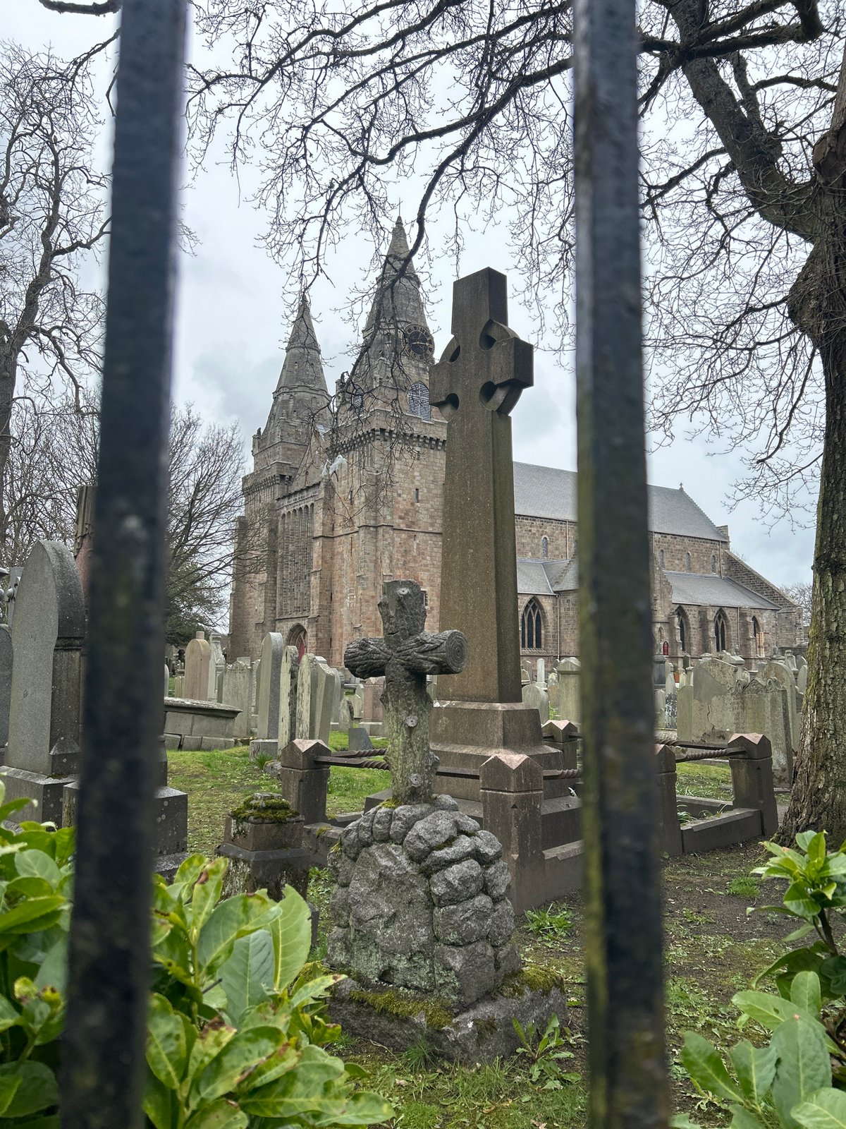 Walking tour documents Old Aberdeen's cathedral and historic streets