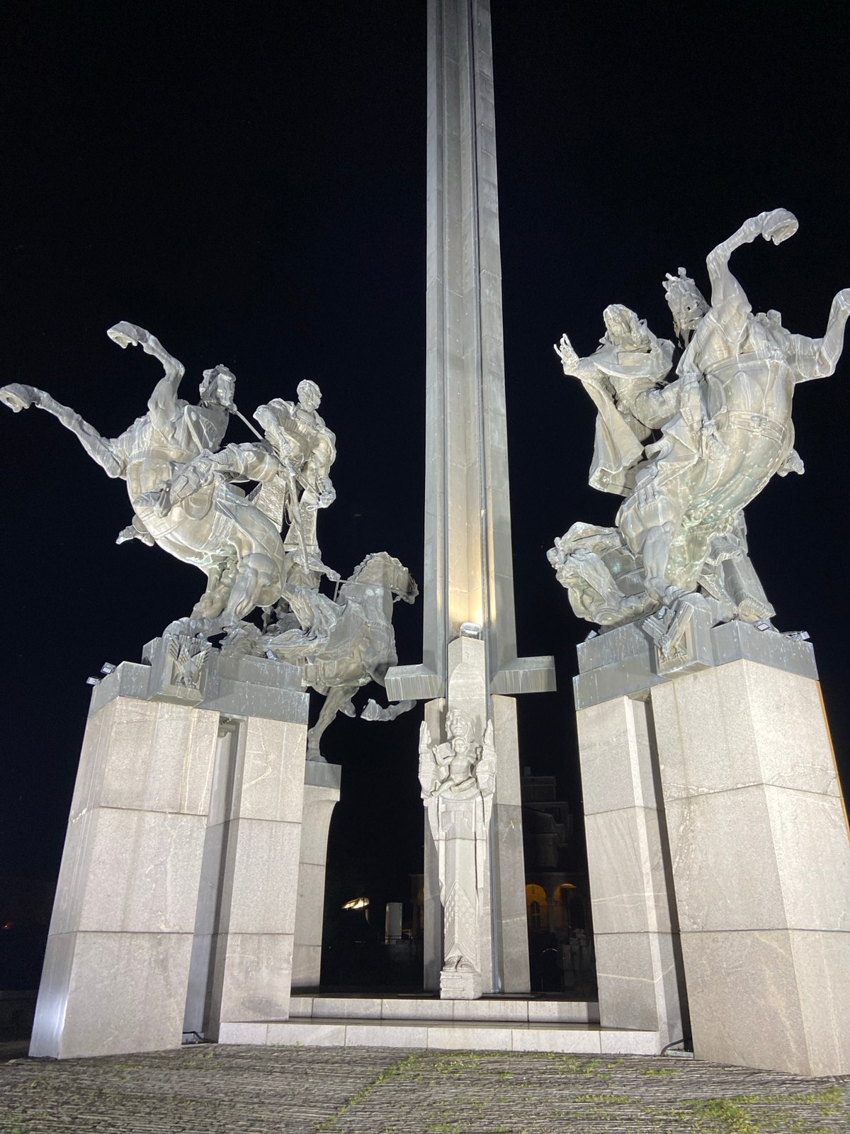 Nighttime monument visit documented in Veliko Tarnovo, Bulgaria