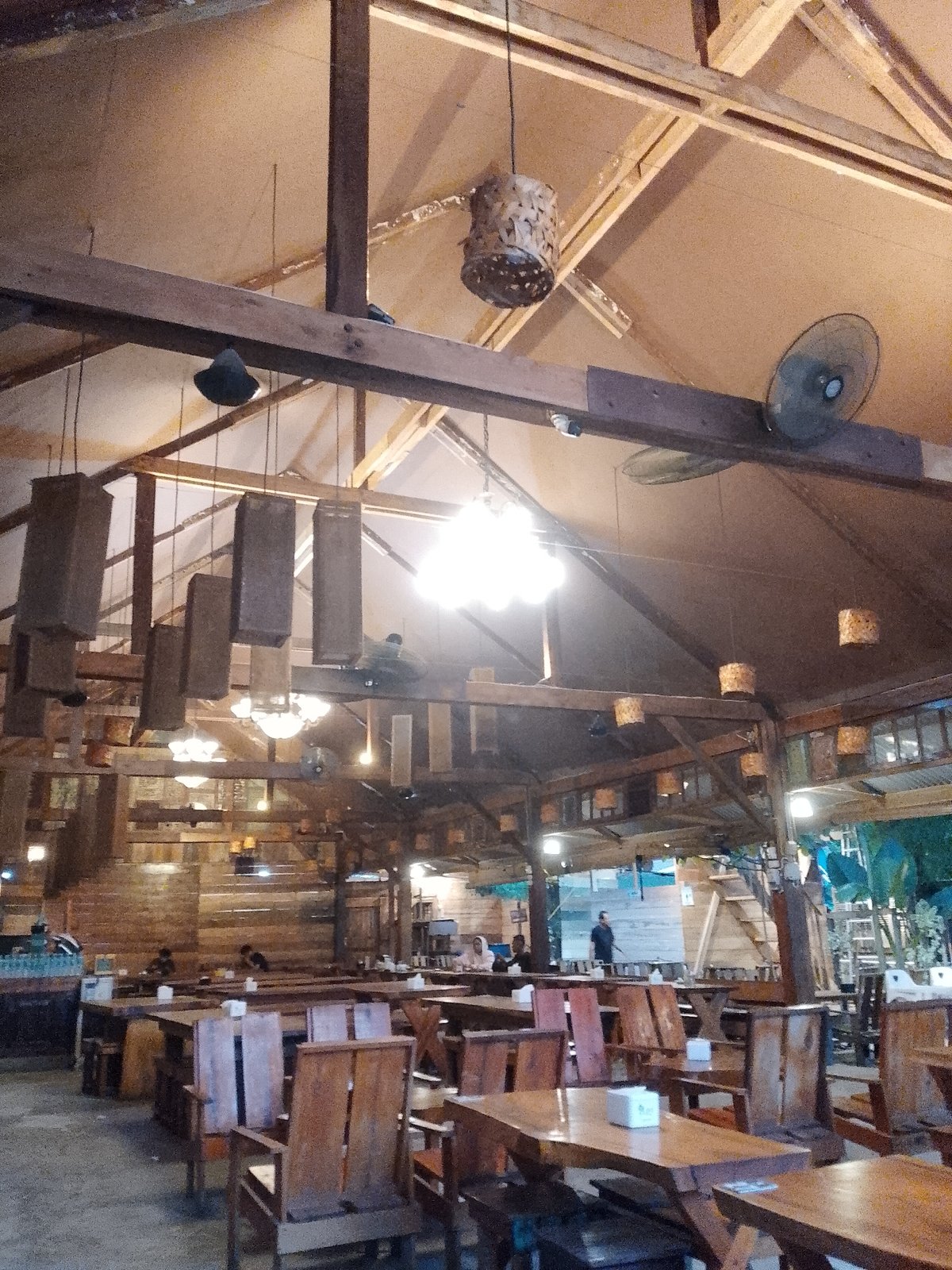 Restaurant dining scene documented in Lhokseumawe, Indonesia