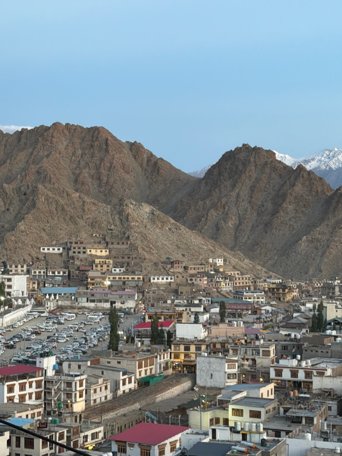 Leh, Ladakh: palaces, monasteries, and mountain panoramas at dusk