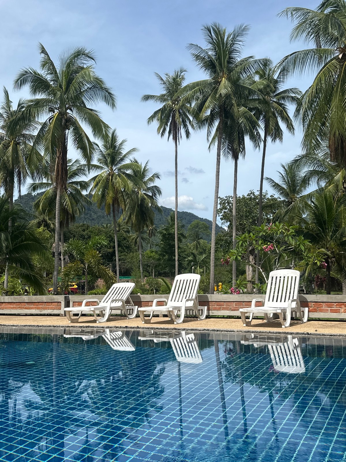 Resort pool area documented in Baan Lipa Noi, Thailand