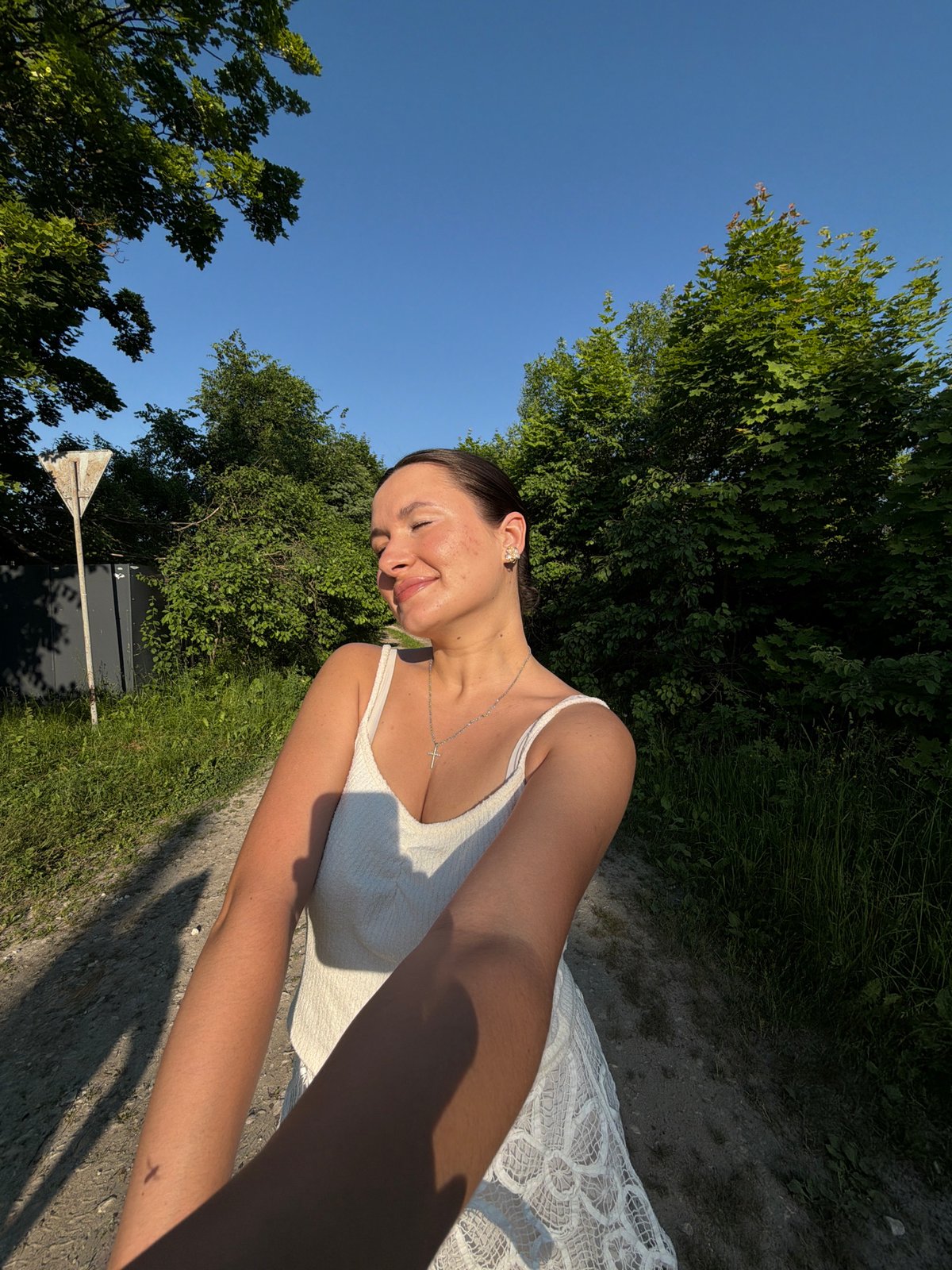 Summer afternoon in Krasny Mayak with butterflies and family time