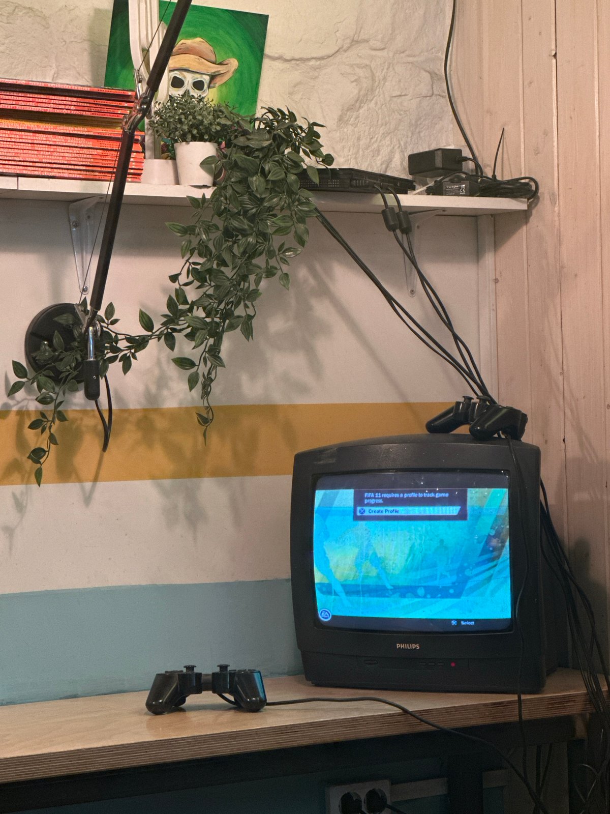 Vintage gaming and dining scene documented in Novosibirsk