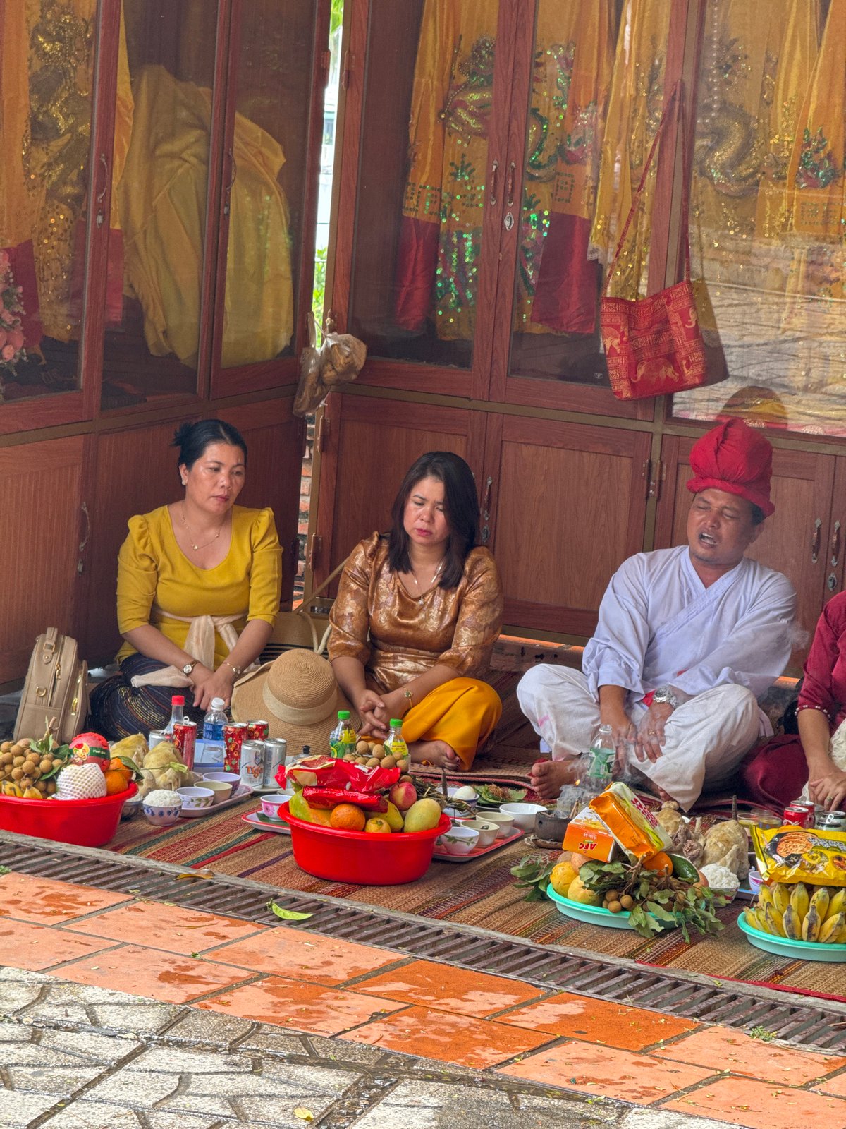 Daily life moments documented across Bac Nha Trang Ward