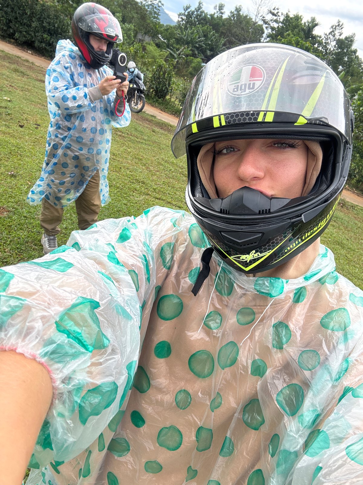 River sifting activity observed near Đà Nẵng with motorcycle transport