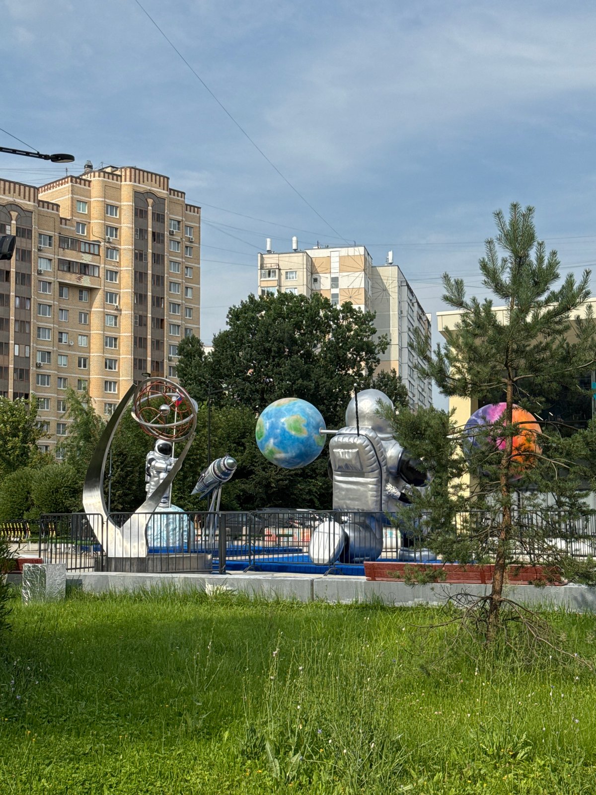 Zelenograd's space-themed public square on a summer afternoon