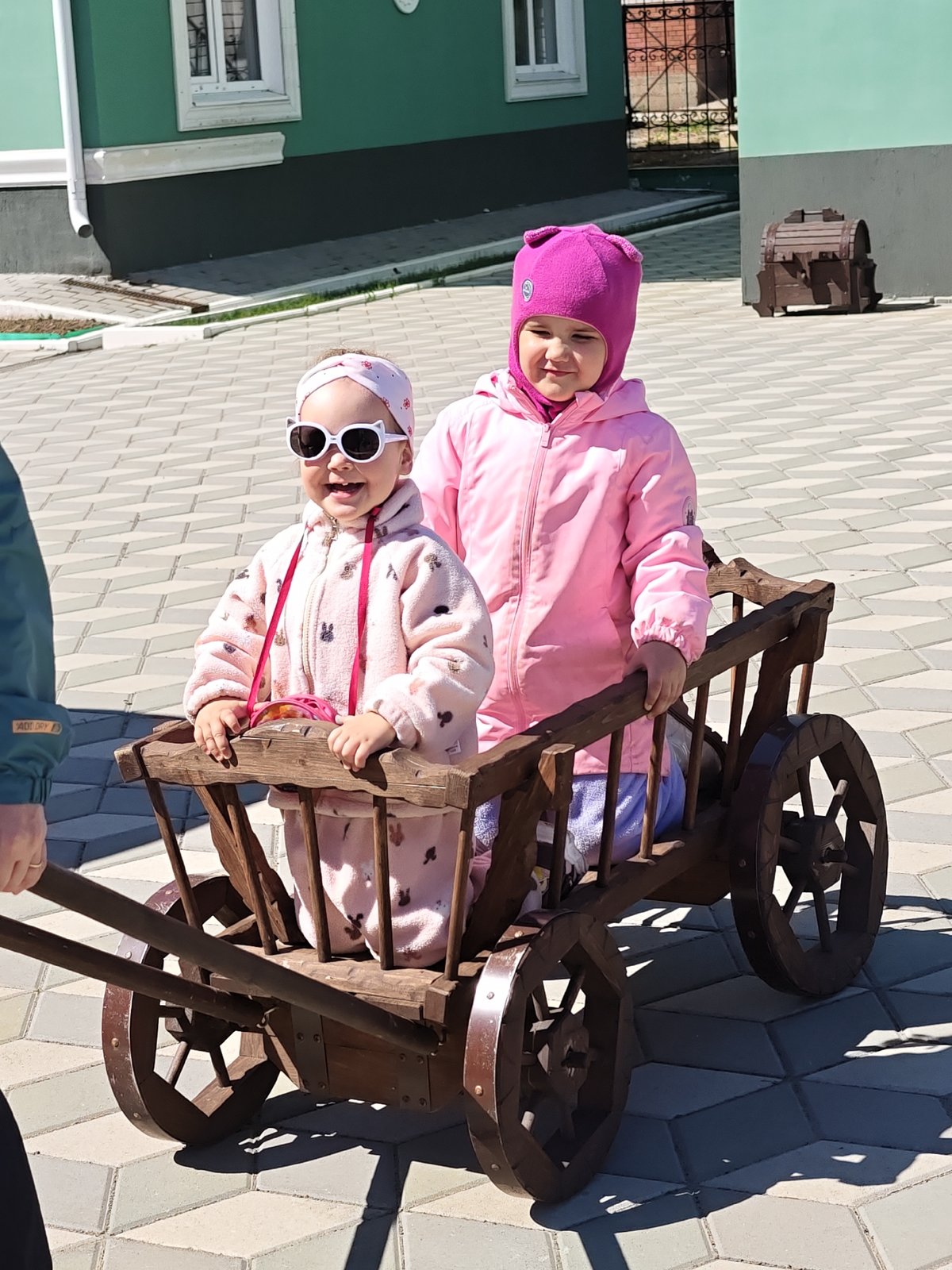 Daily Life Moments Captured Across Chaikovsky, Russia