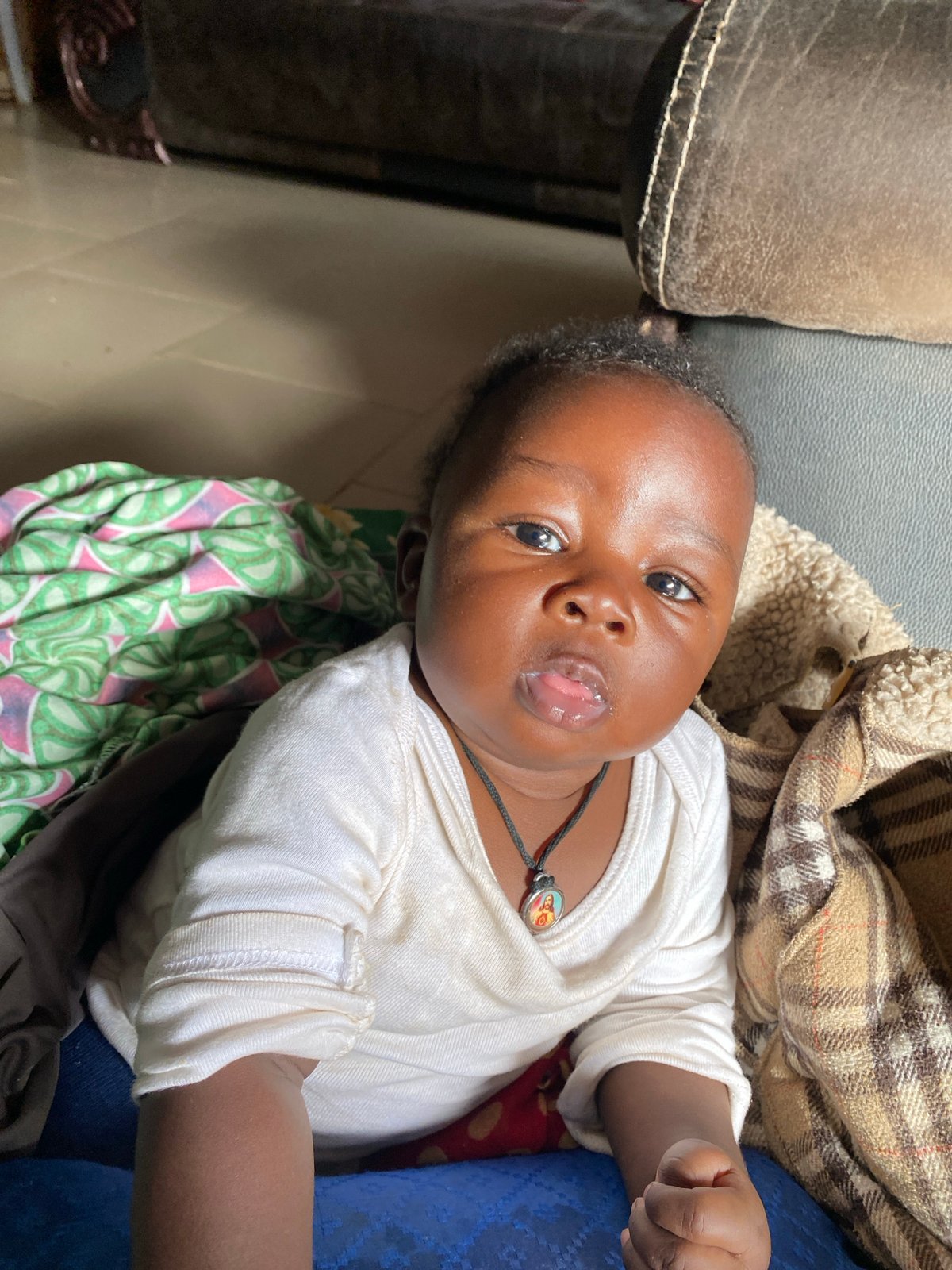 Infant photographed multiple times in Nigerian villages over three minutes