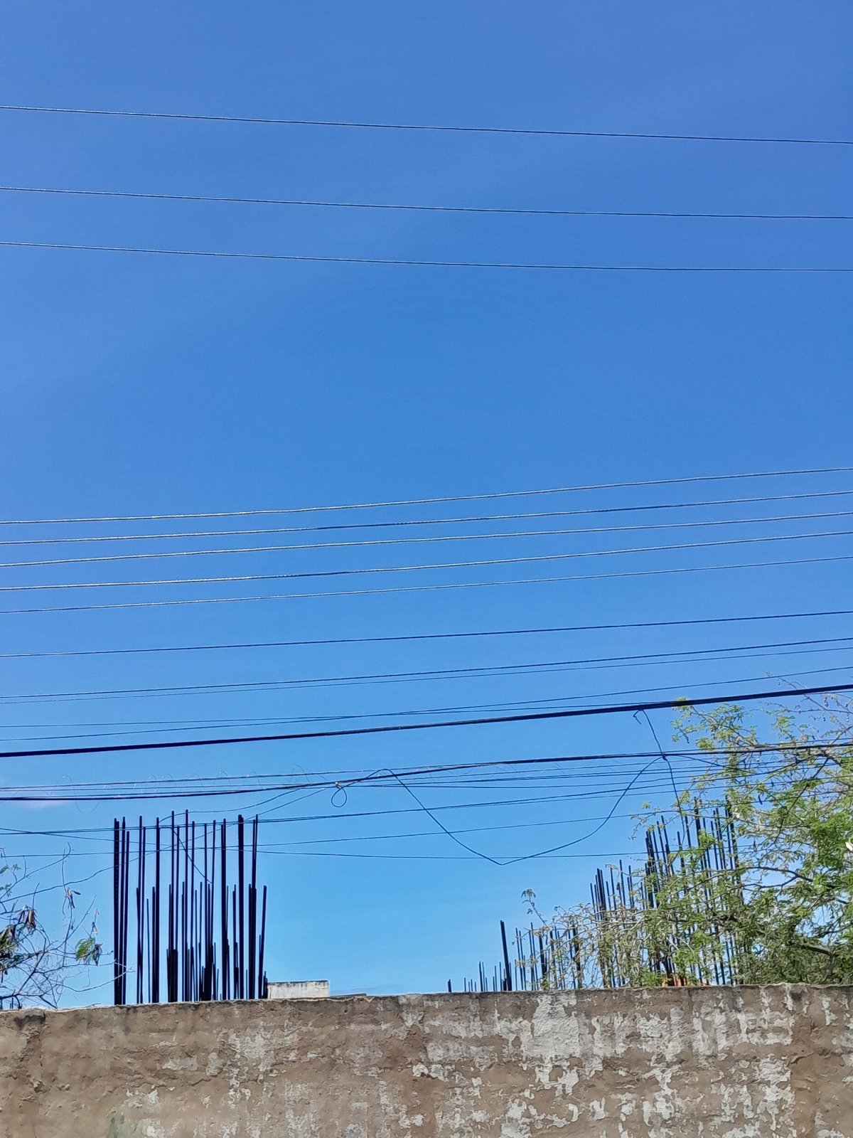 Afternoon journey documented through Porlamar streets and countryside