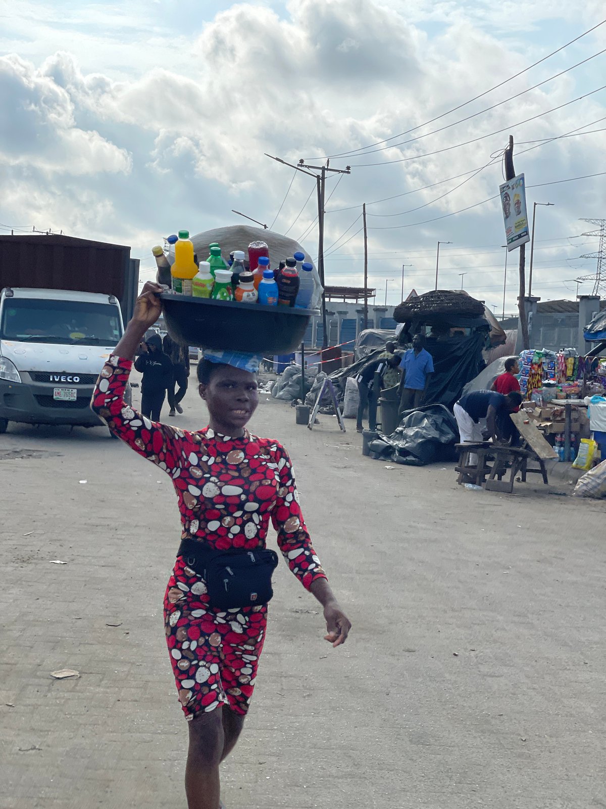 Morning trade in full swing at Lekki's outdoor market