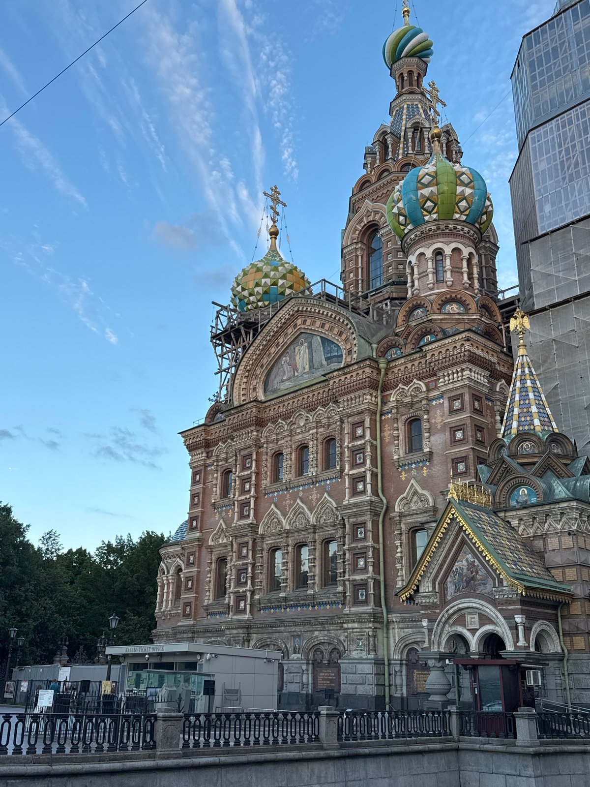 Evening scenes captured at Saint Petersburg historic landmarks