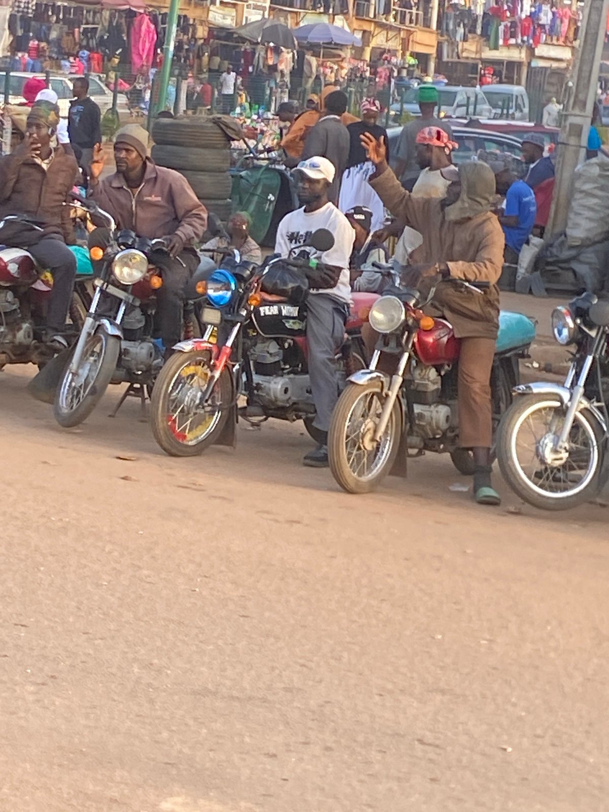 Afternoon street activity at a busy Bukuru market area