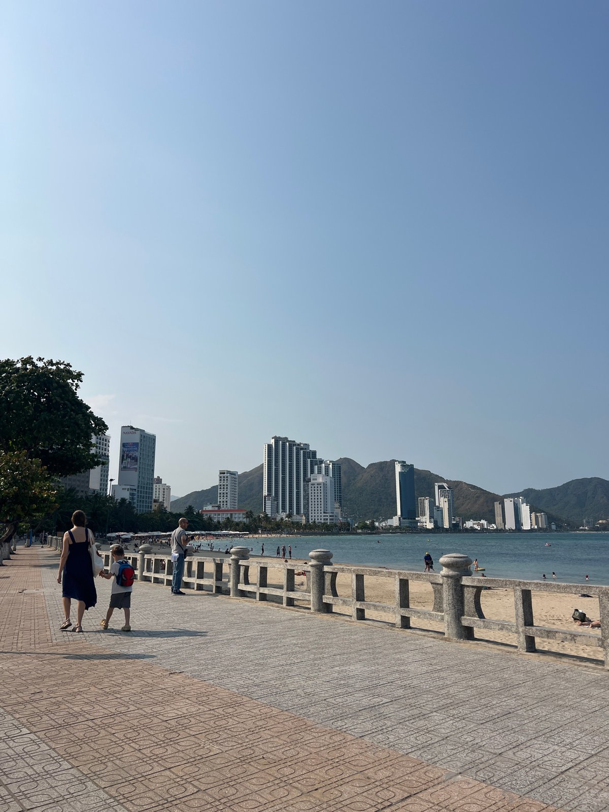 Clear morning scene captured at urban coastal promenade