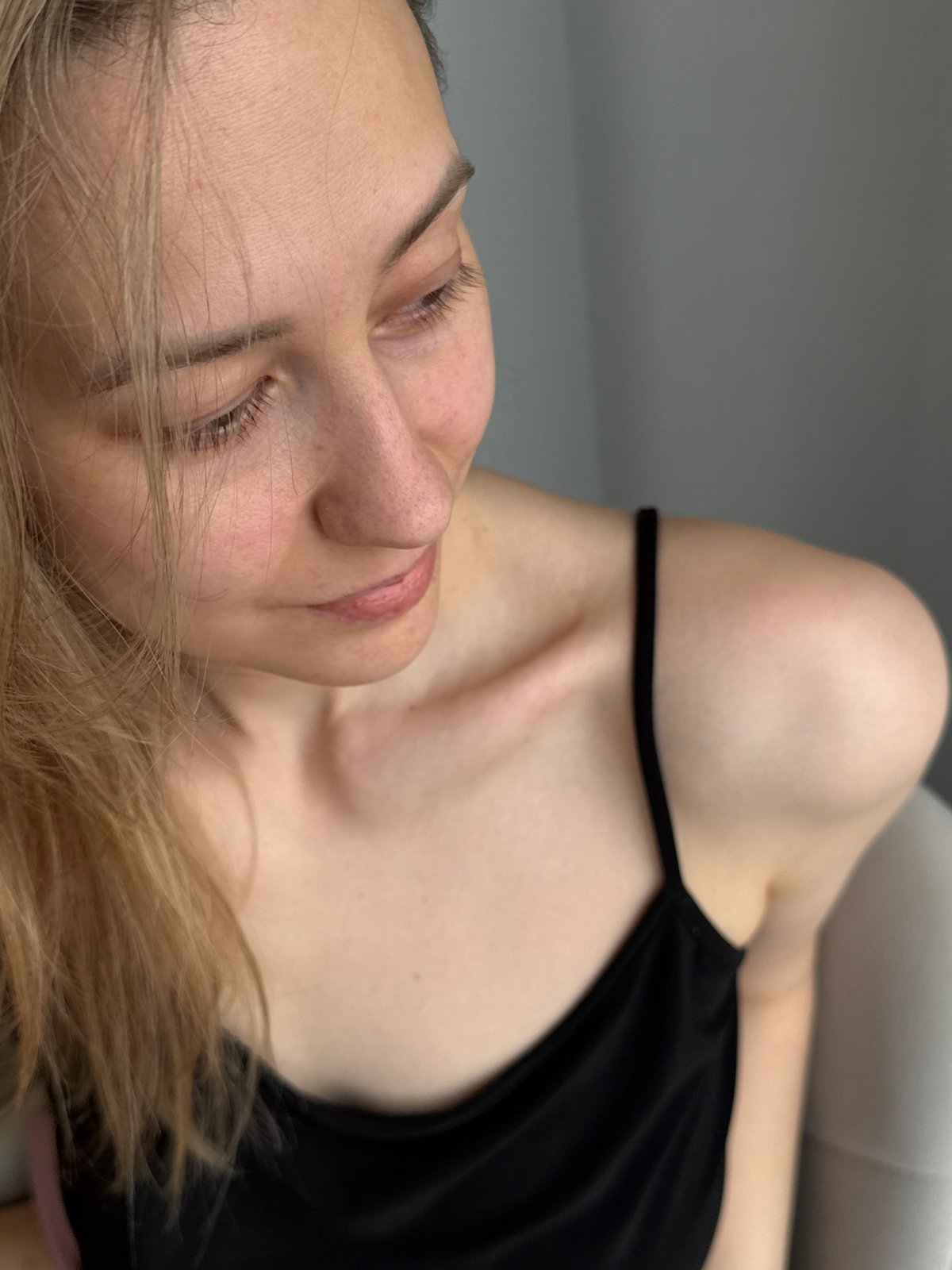 Portrait session documented in early morning Chaikovsky, Russia