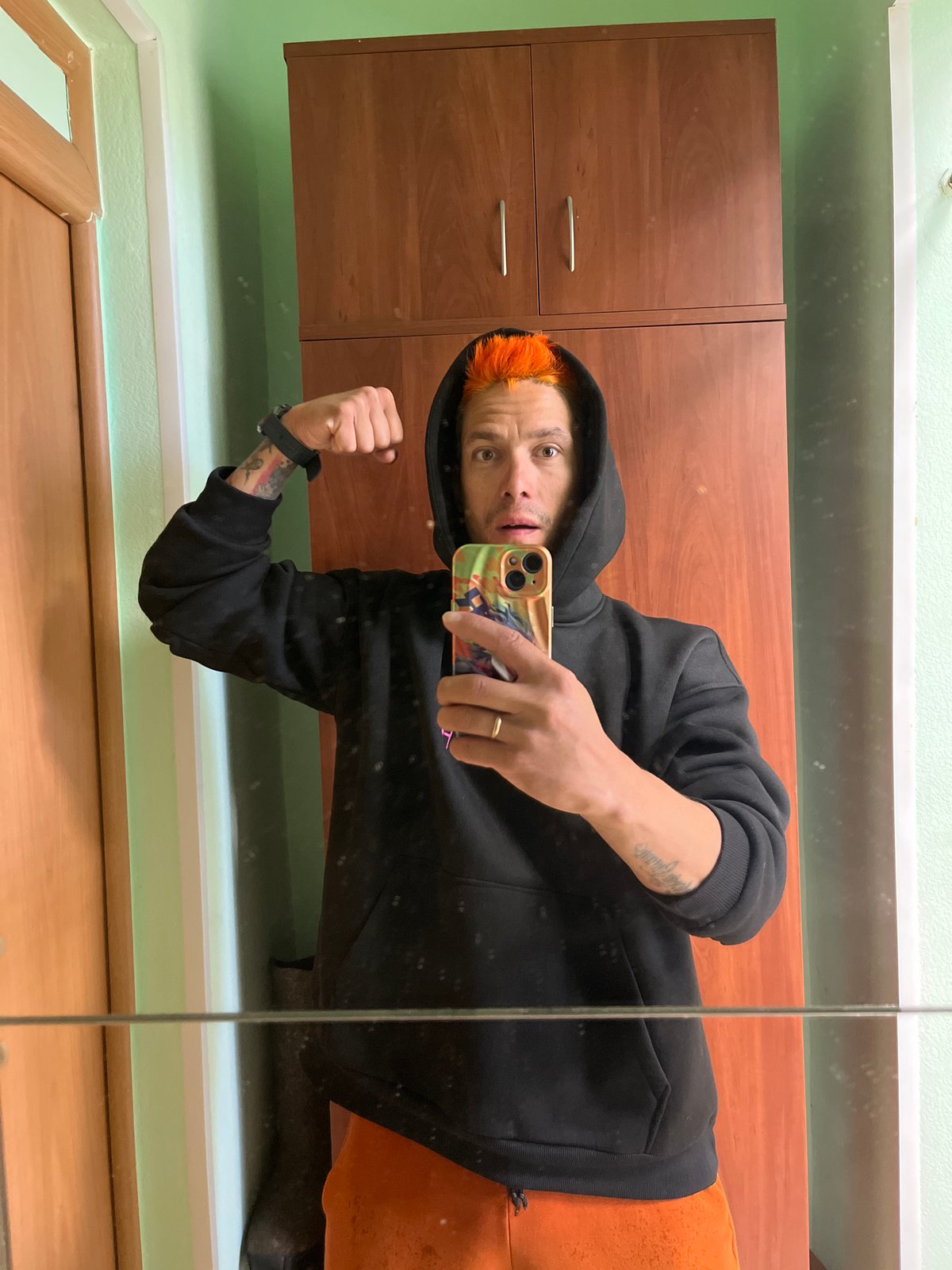 Man Takes Mirror Selfies in Chaikovsky, Russia Early Morning