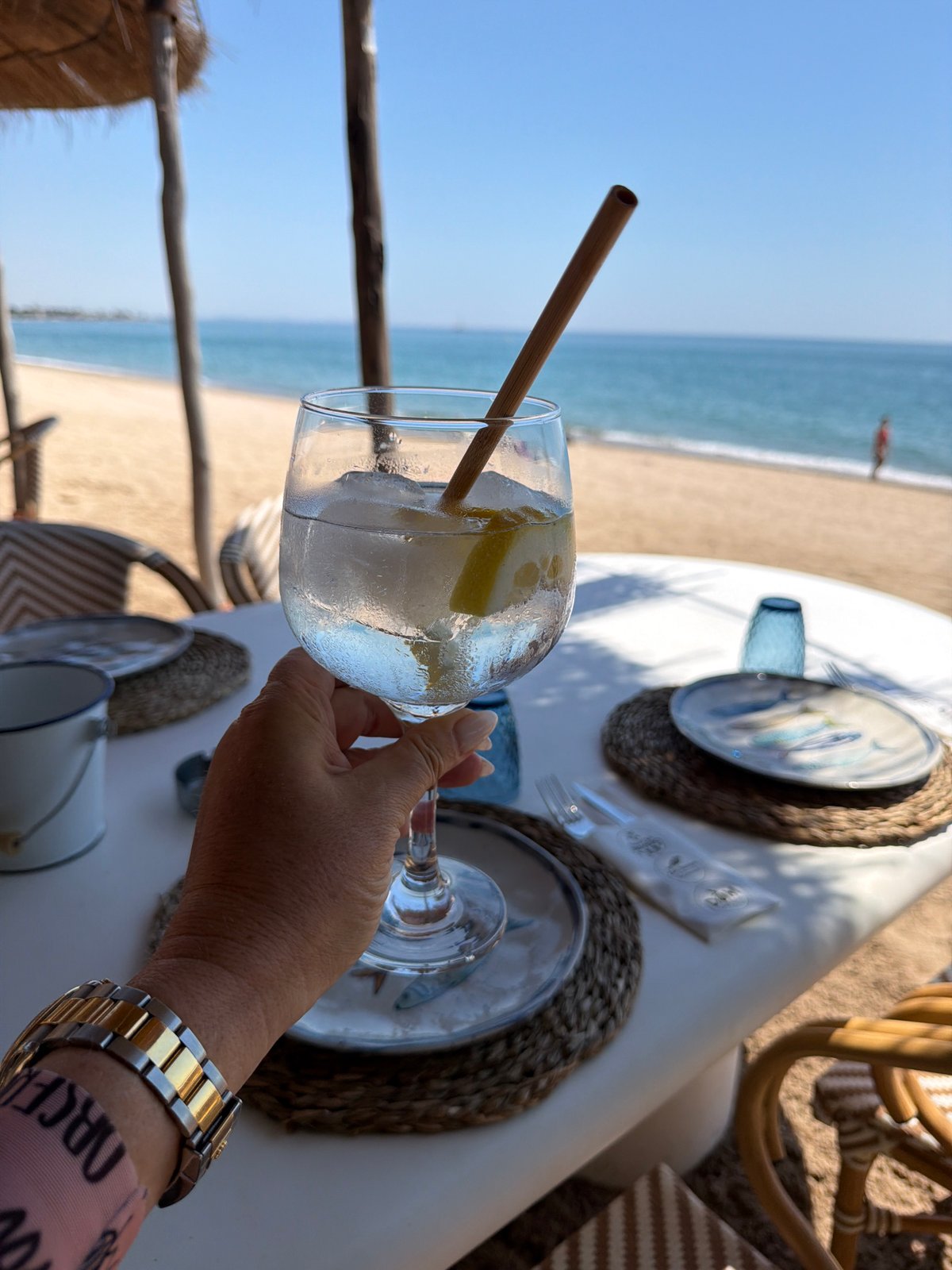 Beachfront restaurant lunch documented in Mont-roig del Camp, Spain