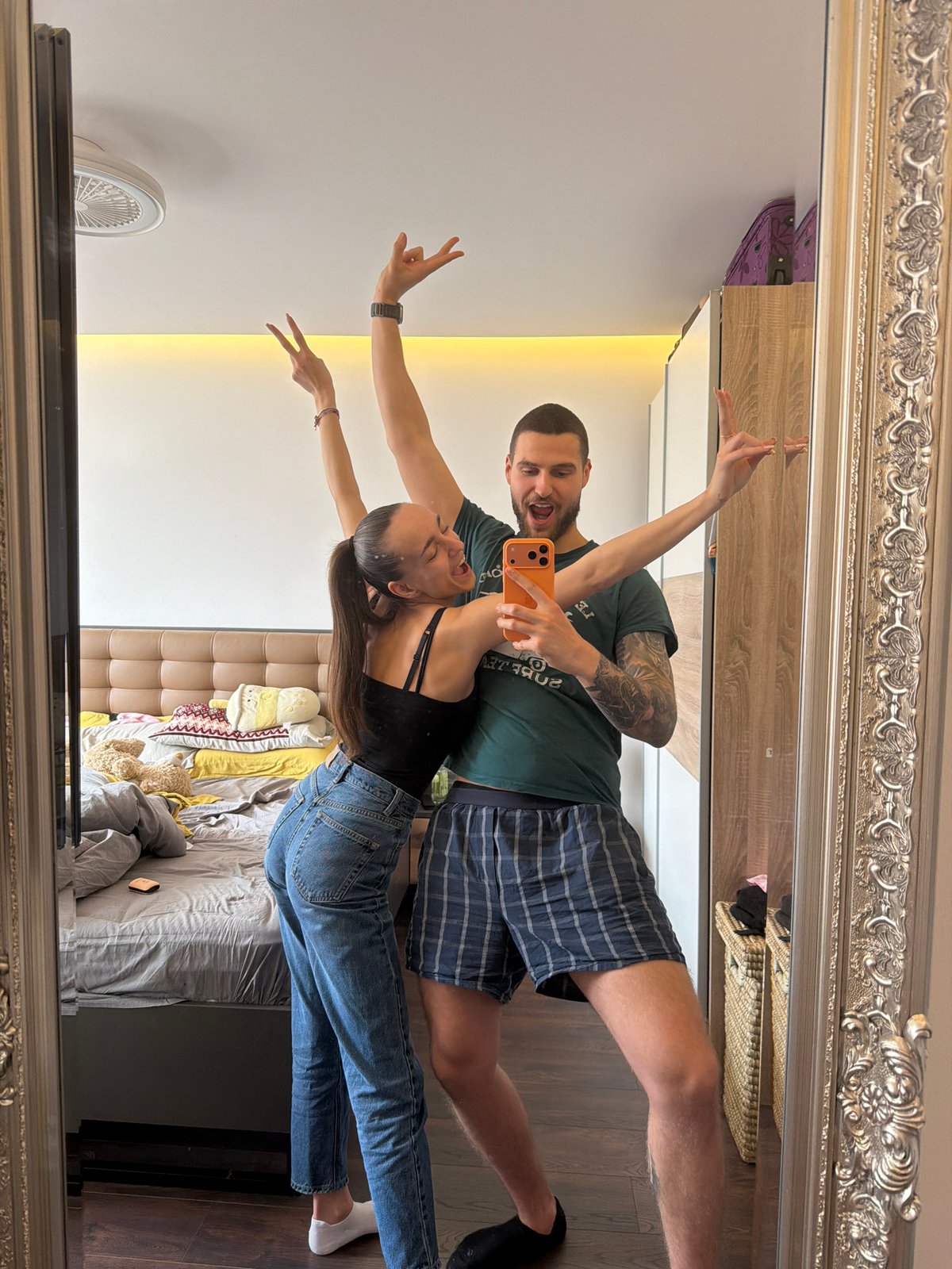 Man takes selfies in Sofia bedroom Saturday morning