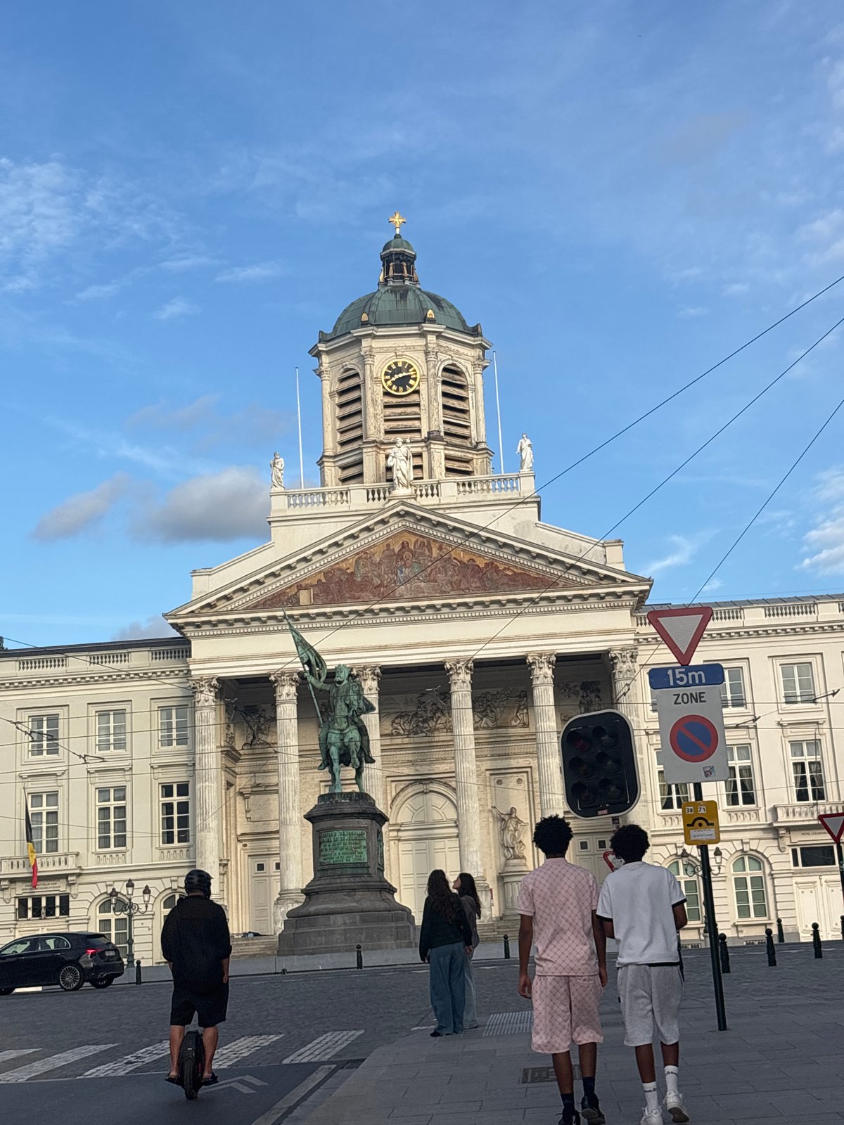 Afternoon stroll through Brussels' historic central squares