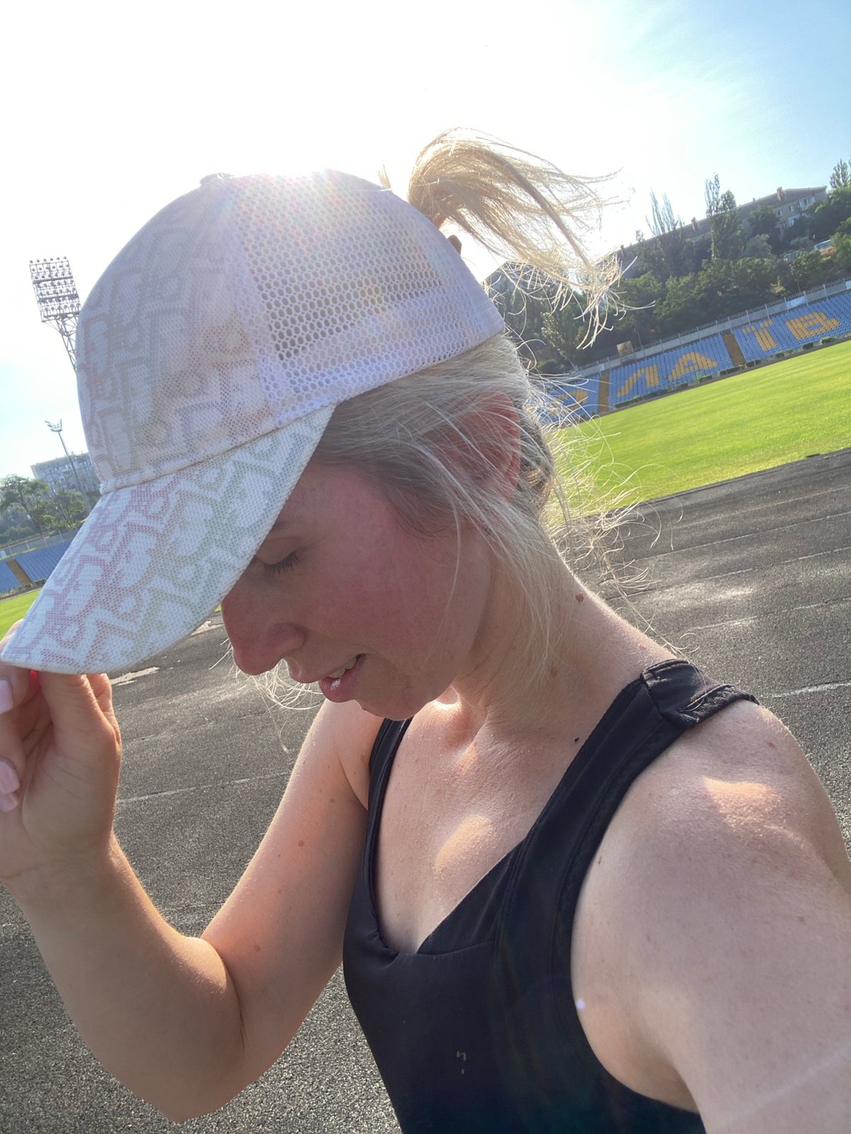 Stadium workout and insect close-ups on a sunny morning