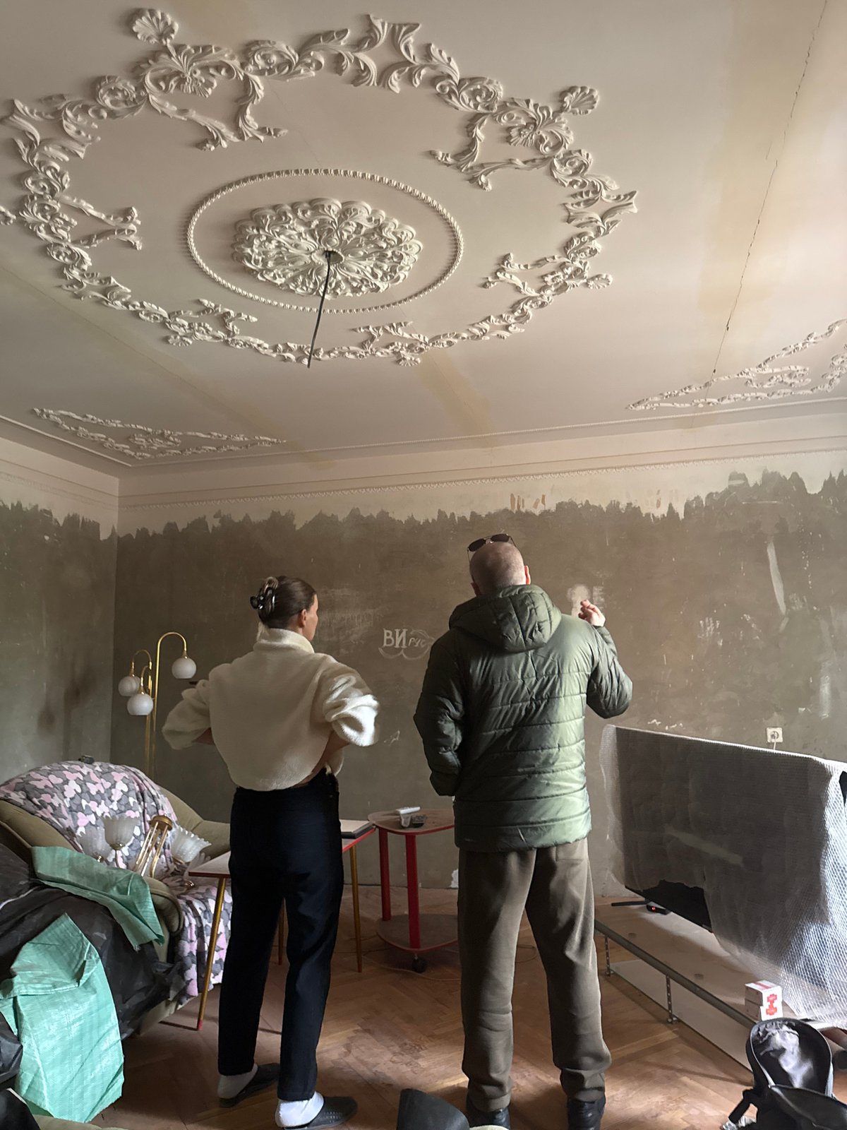 Morning activities documented across Chaikovsky, Russia locations