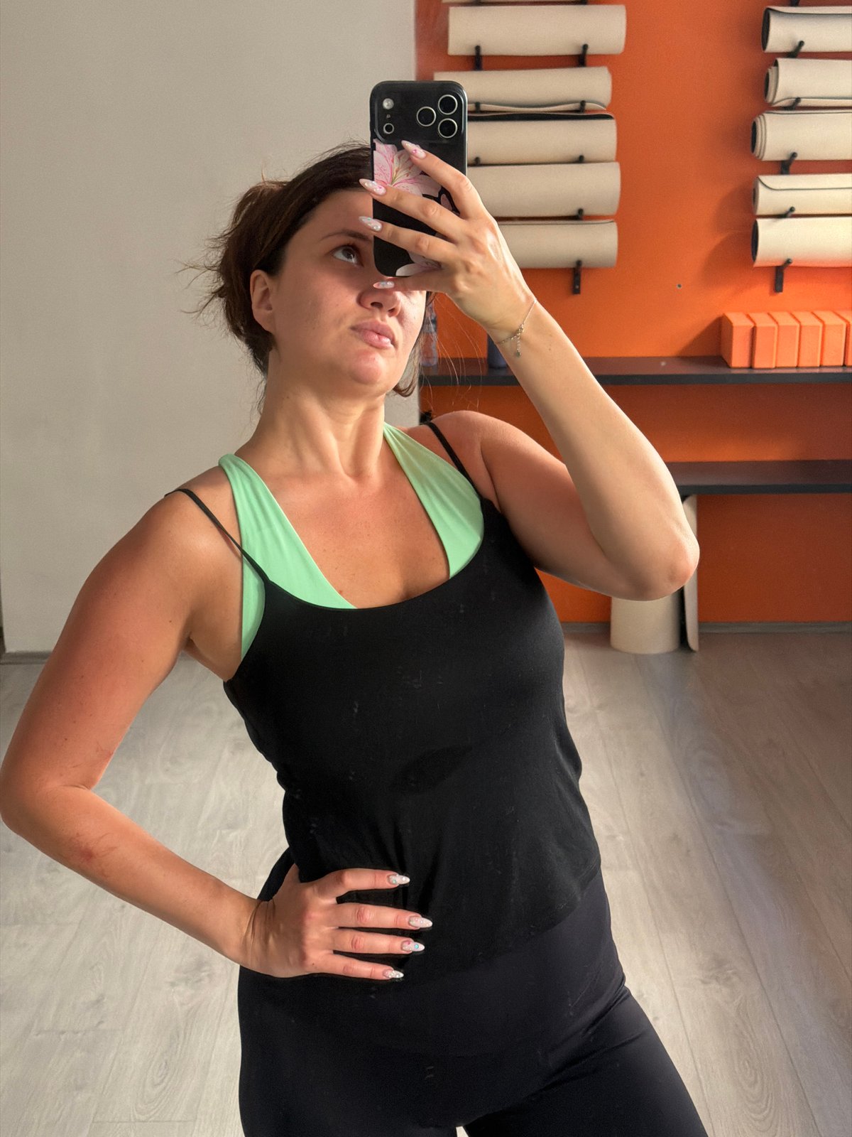 Morning in Belgrade: gym sessions, a cyclist, and city streets