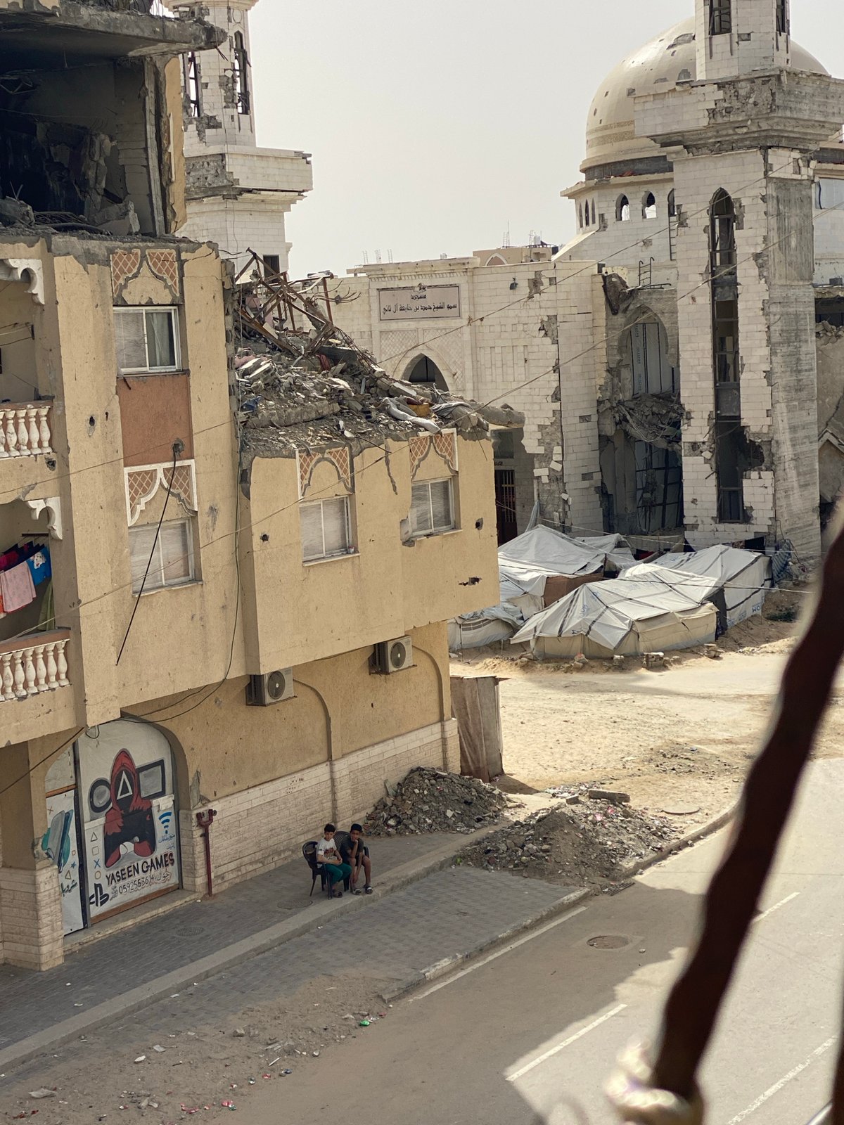 Witness documents destruction, displacement conditions in Khan Yunis