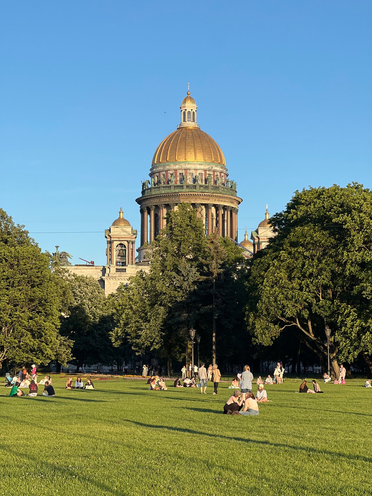 Summer evening scenes along Saint Petersburg's historic center