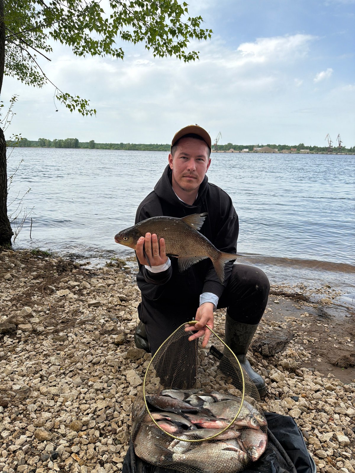 Early morning fishing session documented near Noviy, Russia