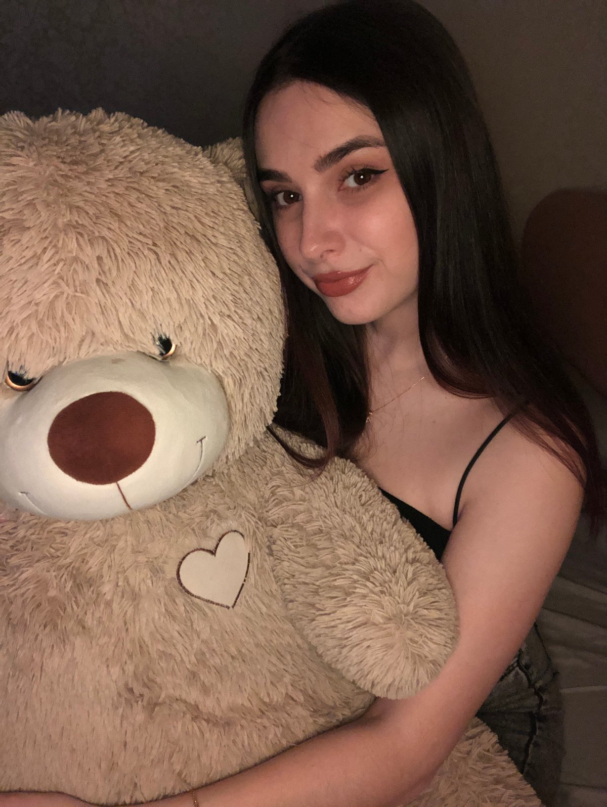 Portrait session captures young woman in casual indoor setting