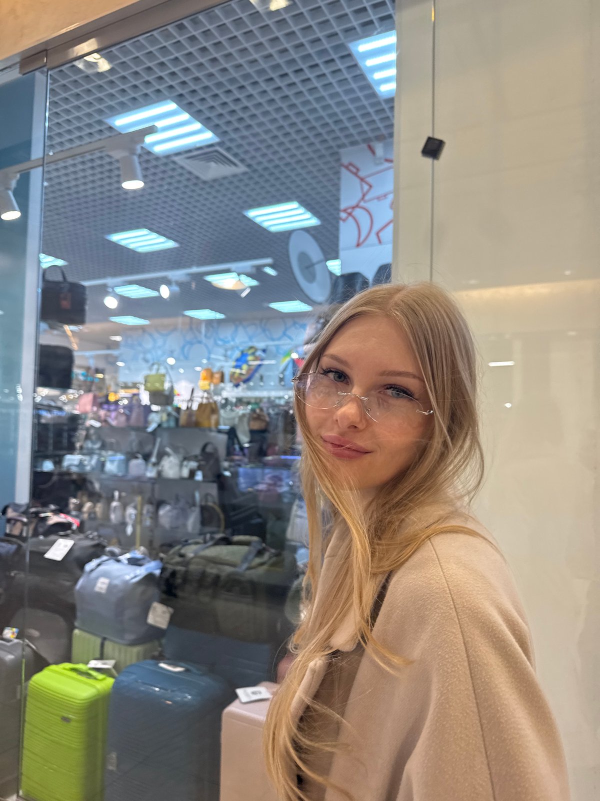 Woman documents afternoon shopping trip around Perm, Russia