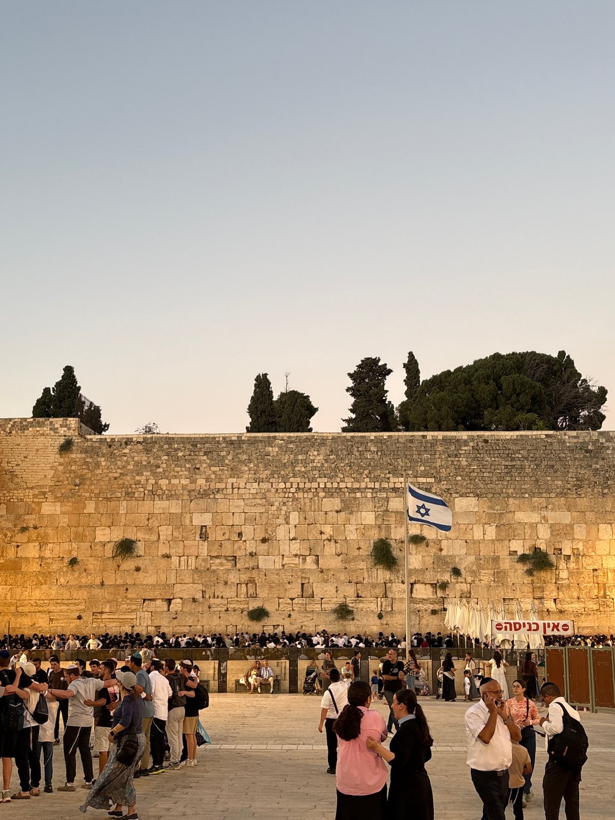 Crowd assembles at the Western Wall plaza in Jerusalem