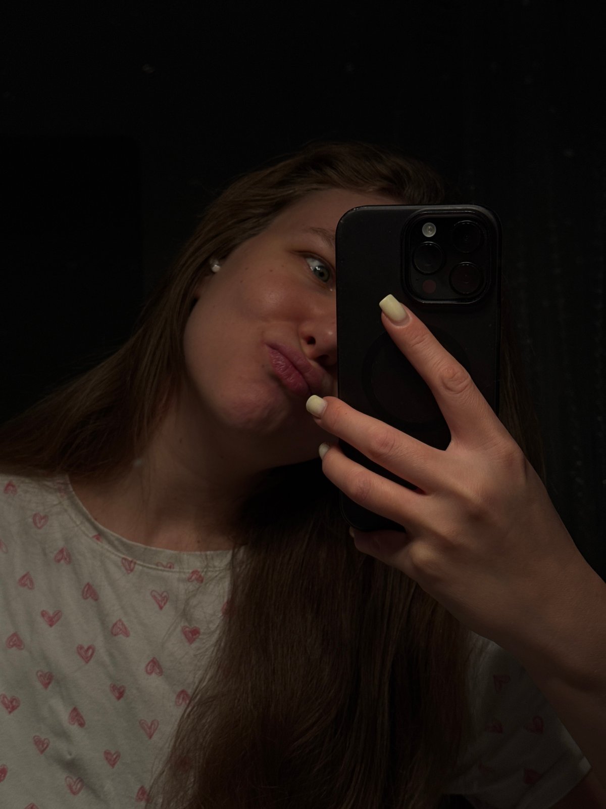 Woman documents evening with selfies in Vladimir, Russia