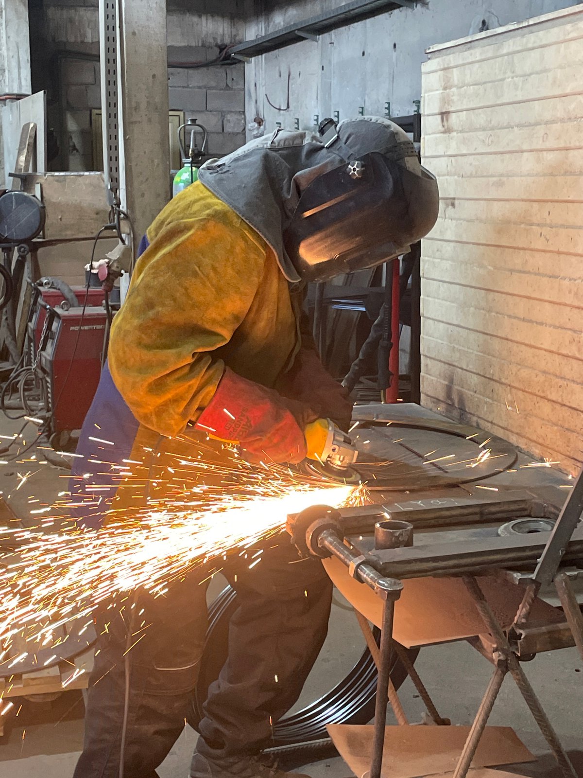 Early morning welding work observed in Zaljevo workshop