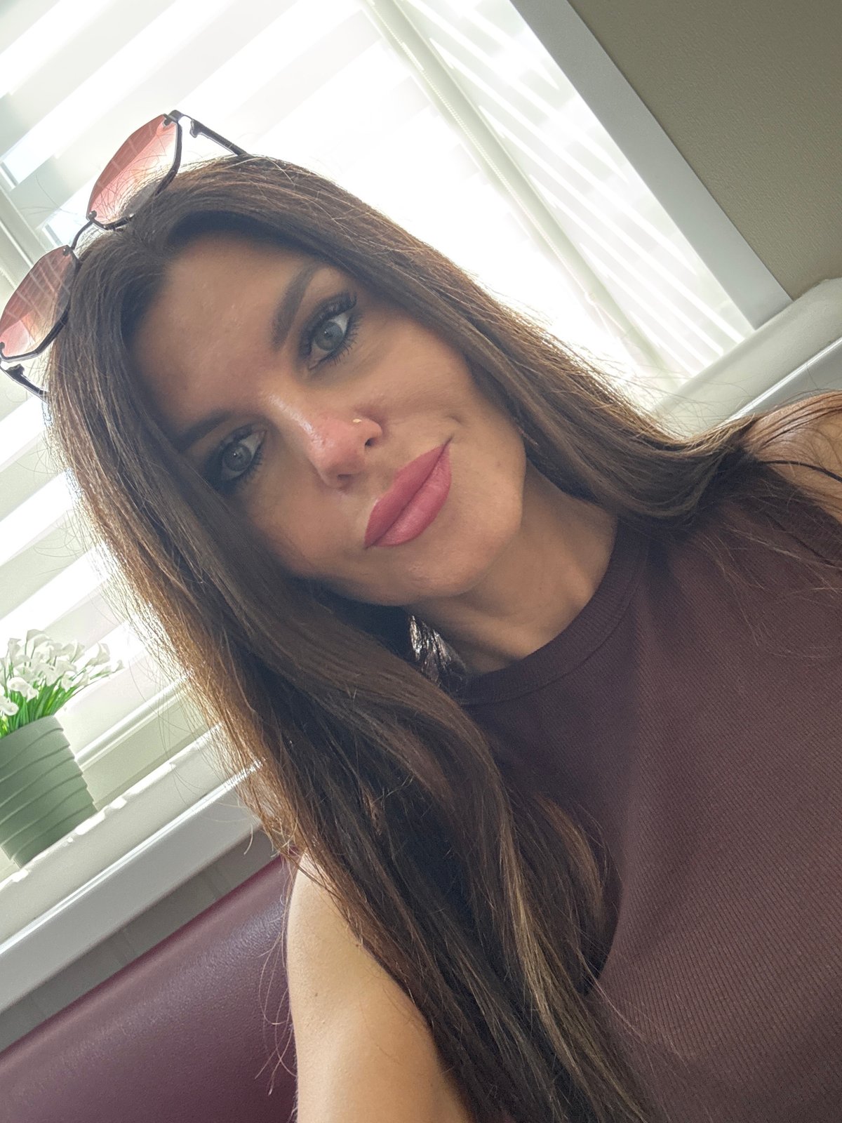 Selfies and interior moments from a space in Chaikovsky