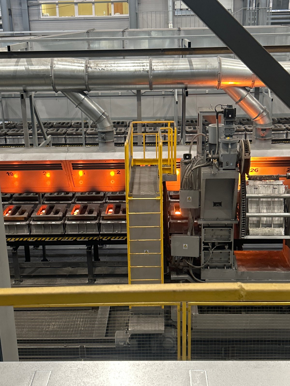 Early morning activity documented at industrial facility in Noviy, Russia