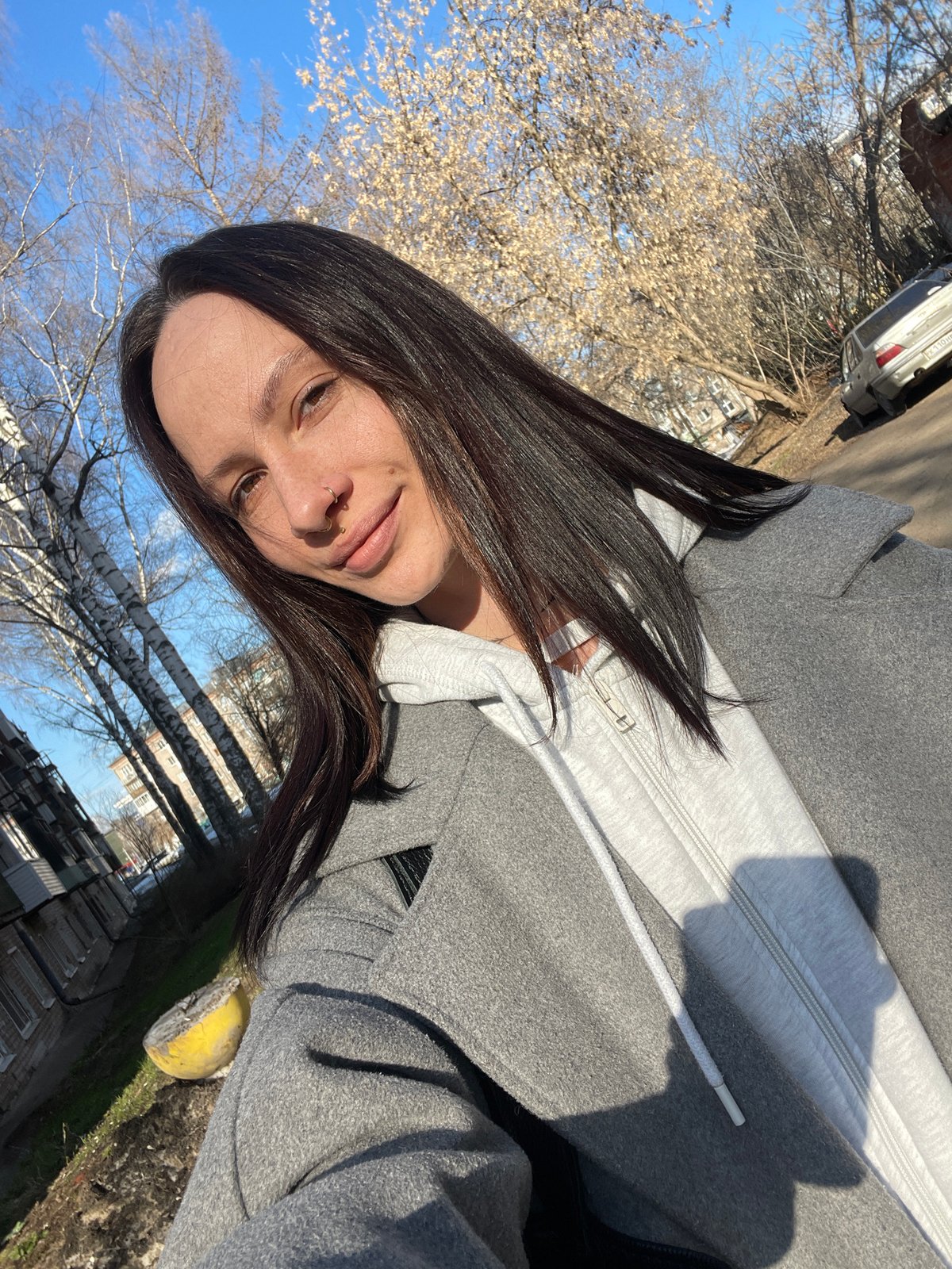 Women photographed in casual moments around Izhevsk, Russia