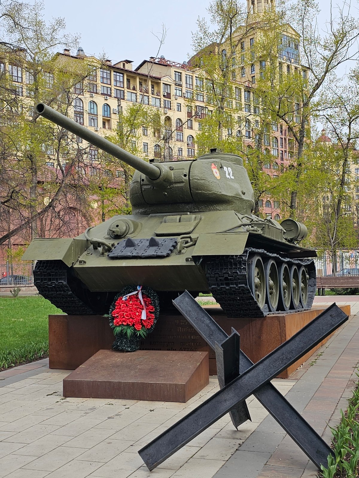 Soviet tank monument spotted in Khimki, Russia