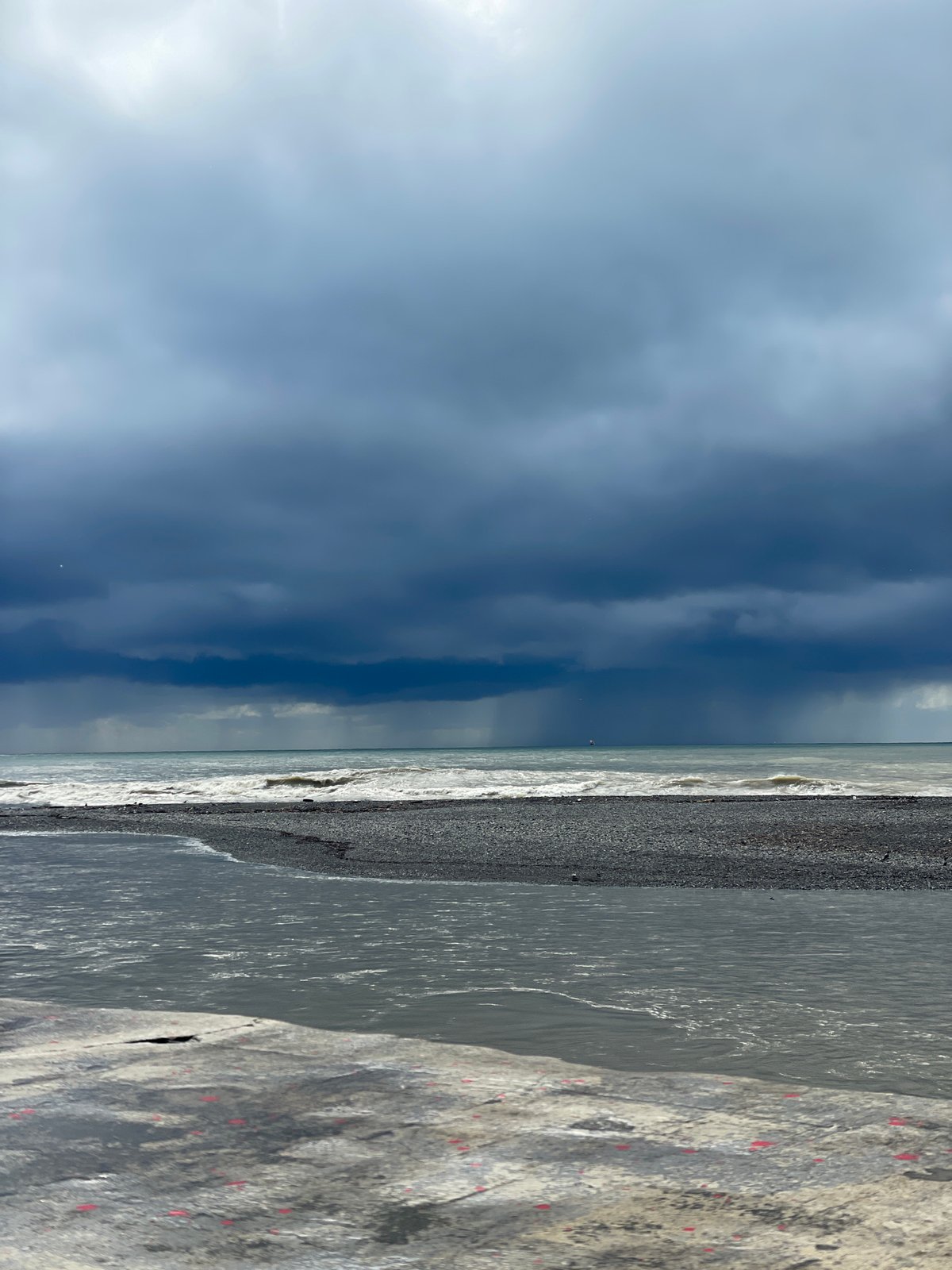 Stormy weather observed along Sochi coastline with turbulent seas
